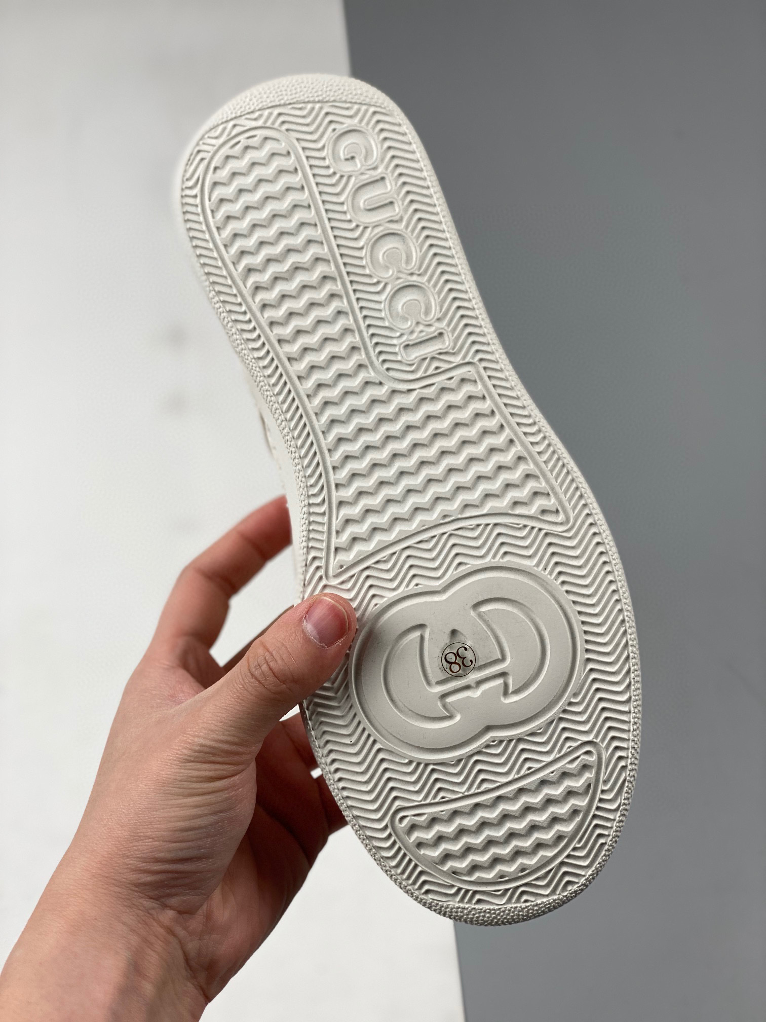 Gucci Screener GG Sneaker White