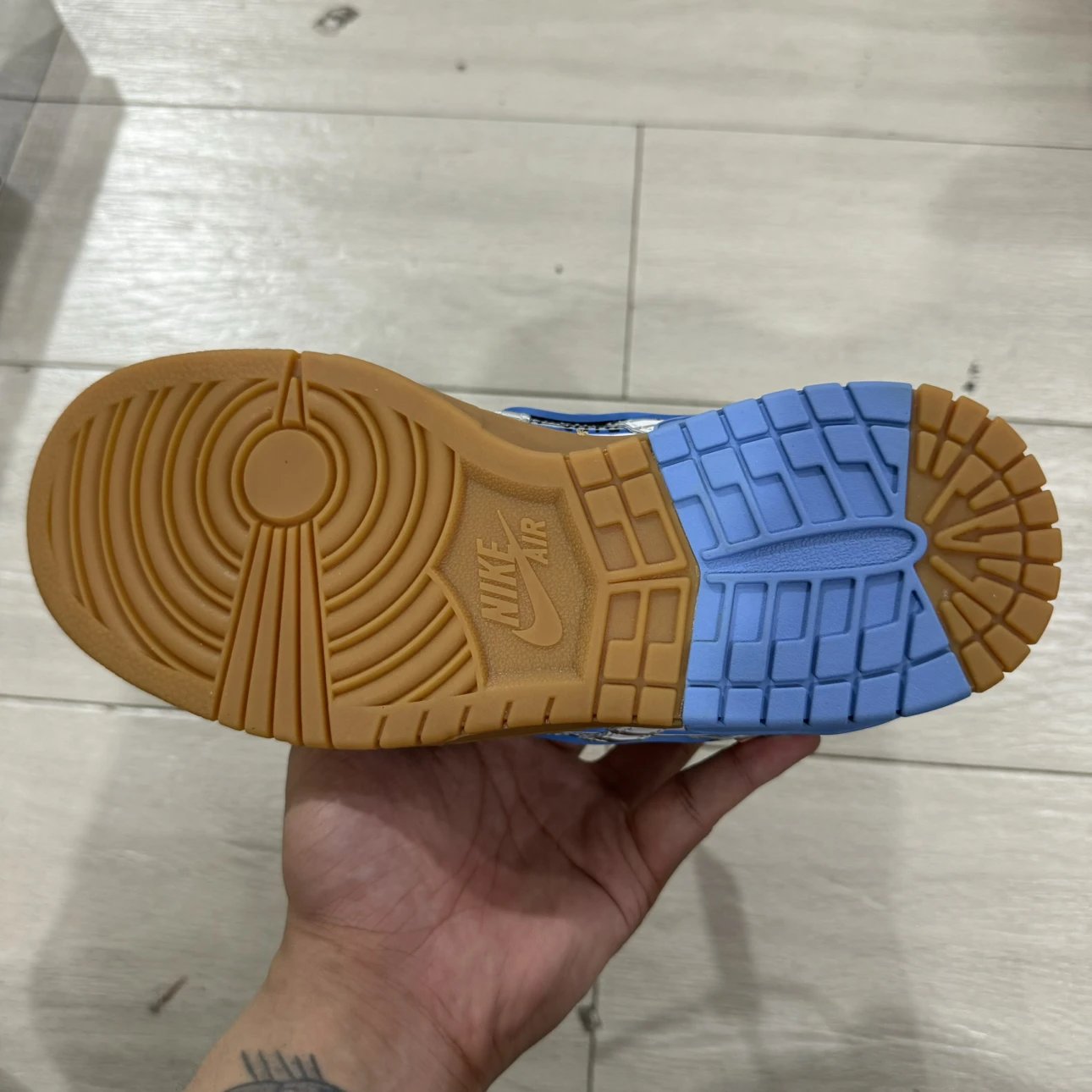 off white & Rubber Dunk Air sneaker Silver Blue