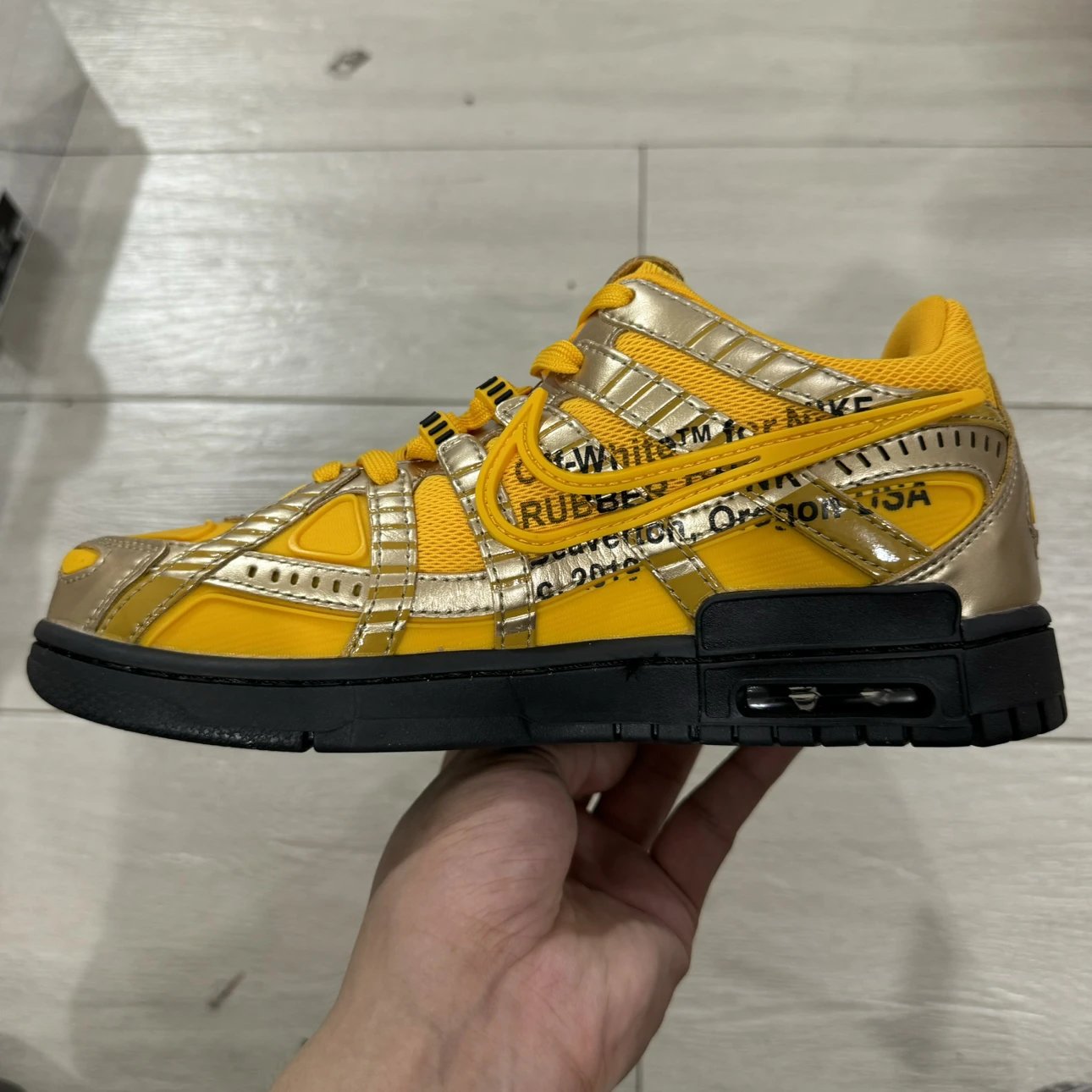 off white & Rubber Dunk Air sneaker Golden Yellow