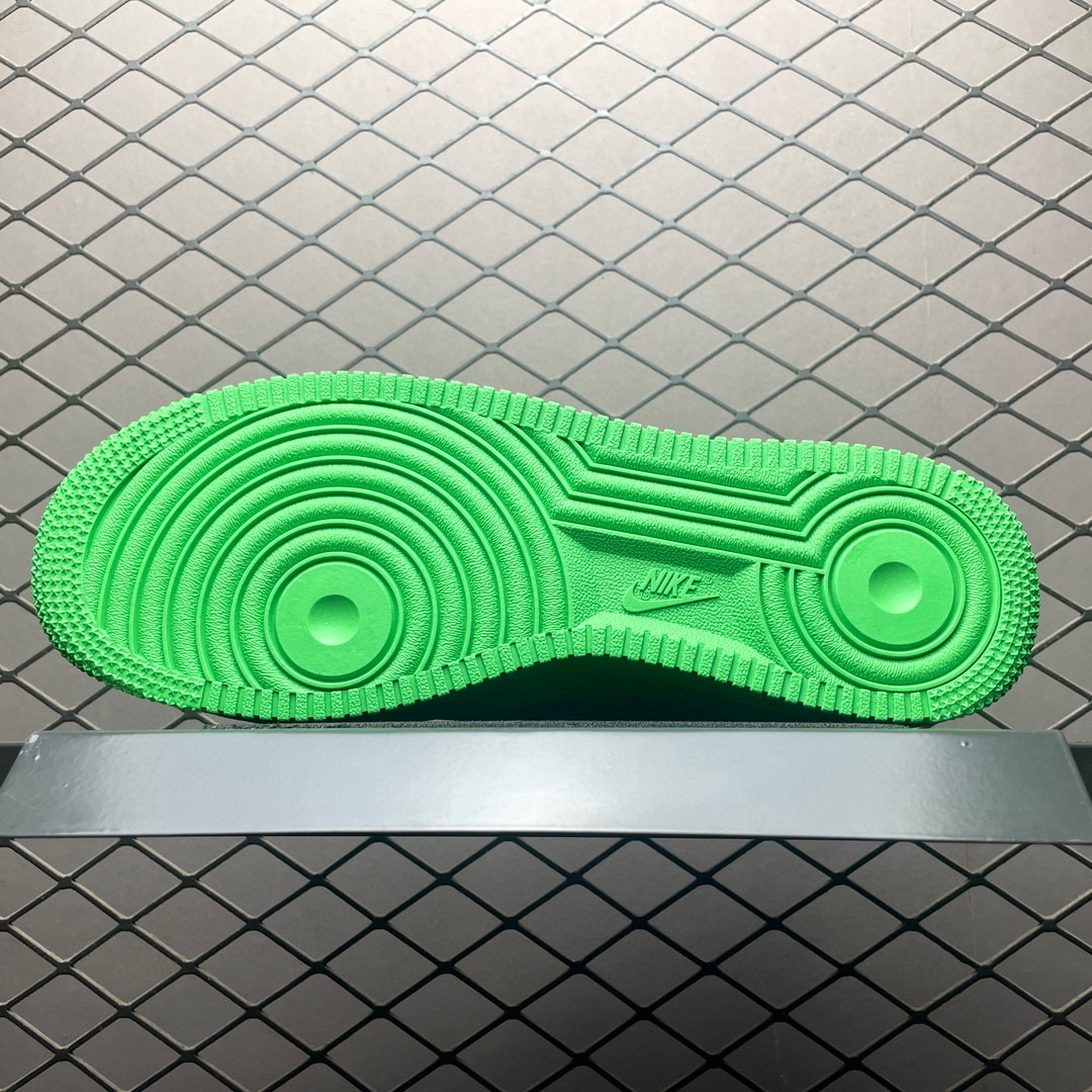 Off White & Air Force 1 Green