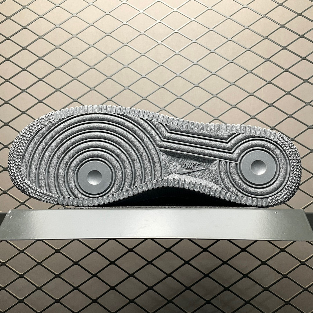 Off White & Air Force 1 Grey