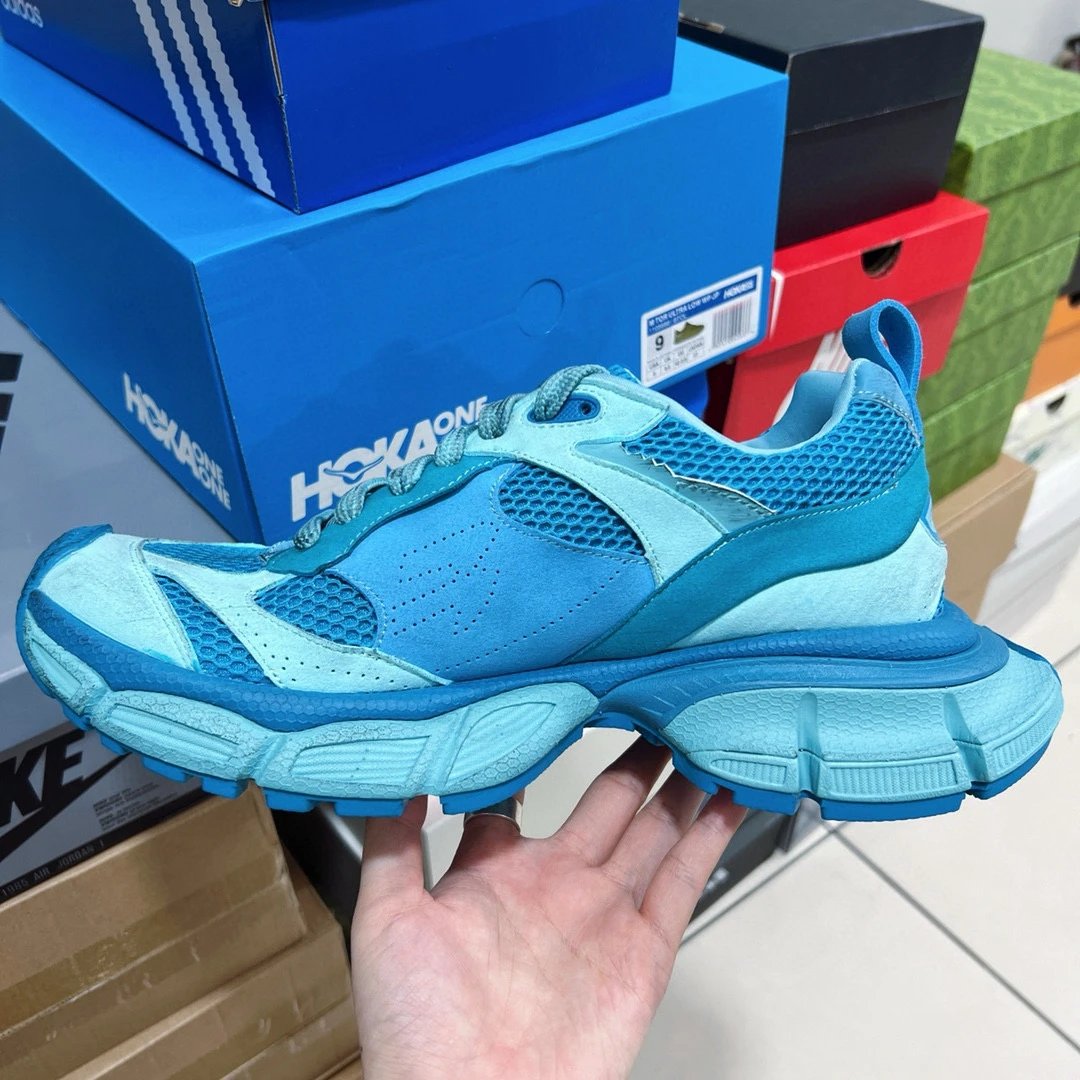 Balenciaga 3XL Sneaker 10.5 generation Blue