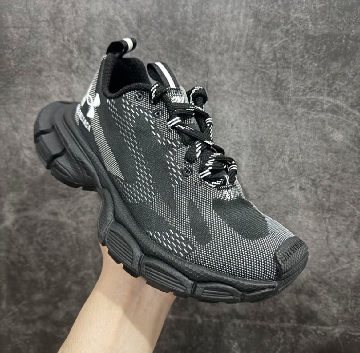 Balenciaga & Under Armour 3XL sneaker Black