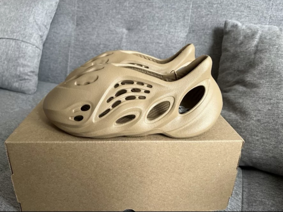 Yeezy Foam Runner Brown