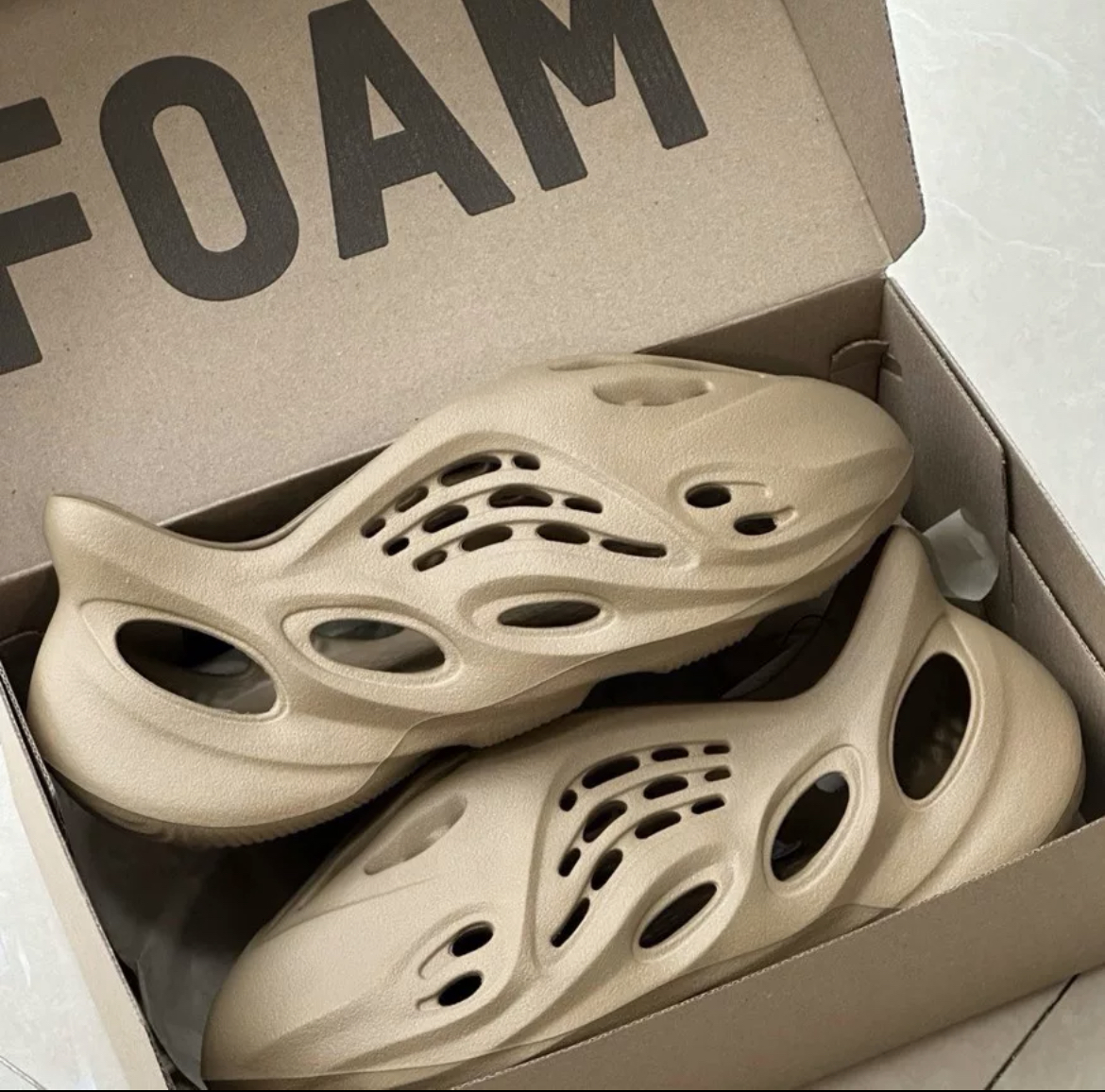 Yeezy Foam Runner Brown