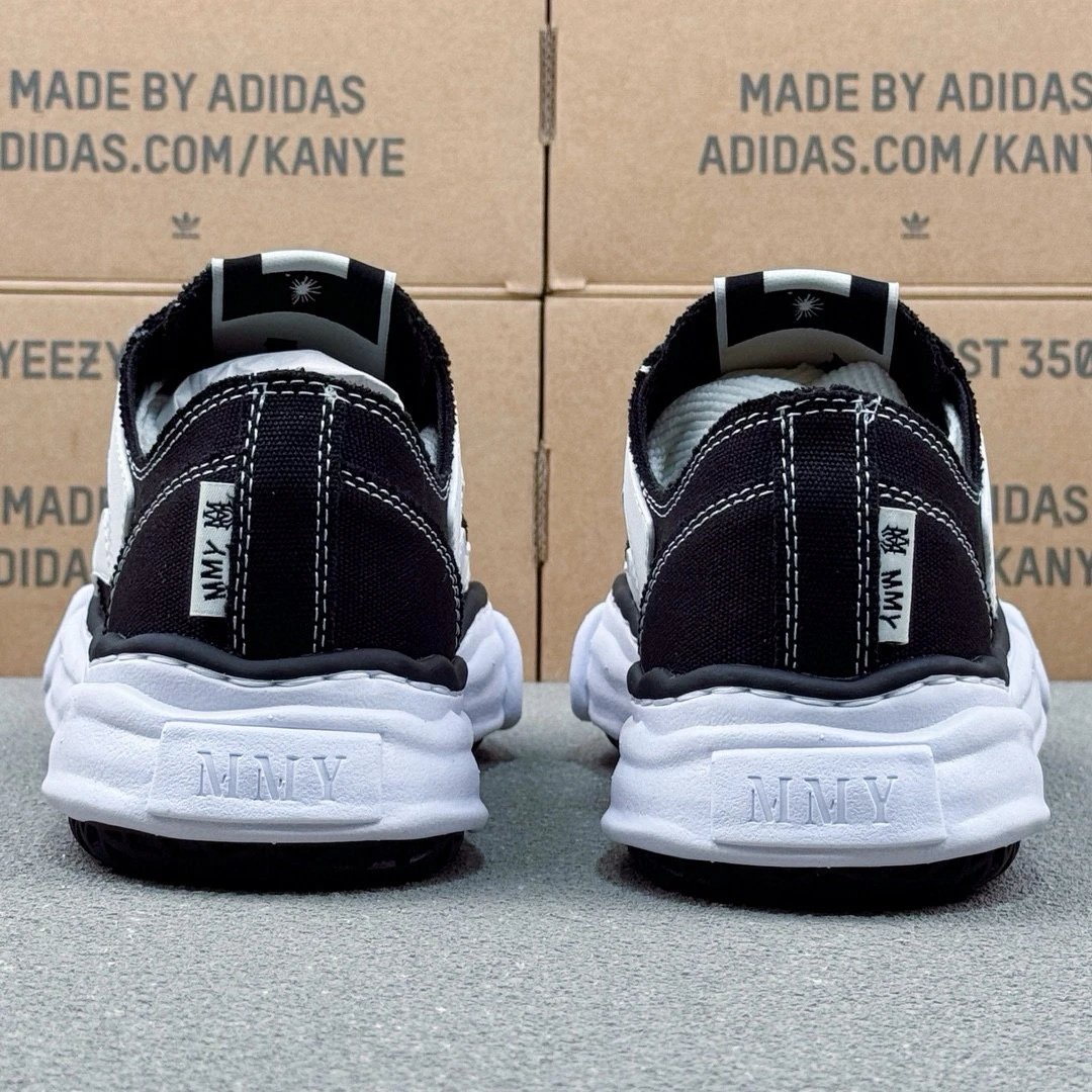 MMY & Amiri Skel Sneaker Black with bone