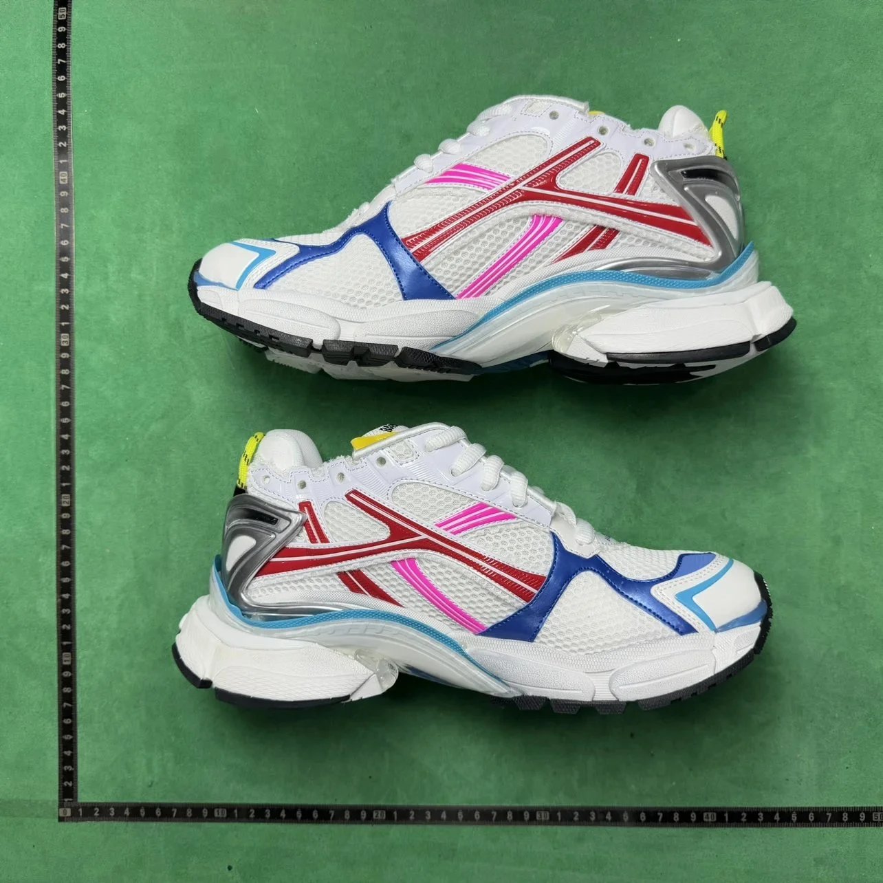 Balenciaga Runner 7.0 Sneaker Colorful one
