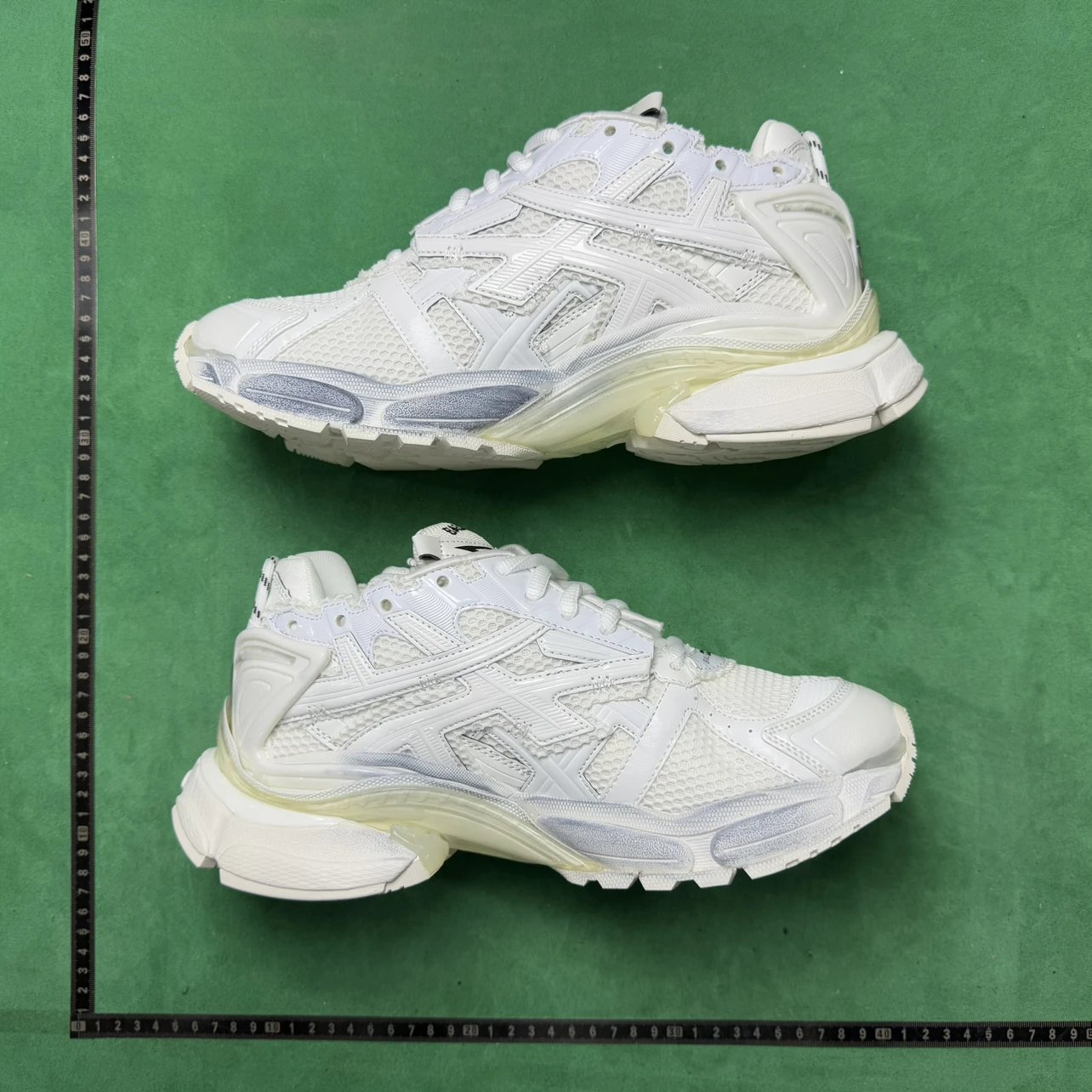 Balenciaga Runner 7.0 Sneaker White