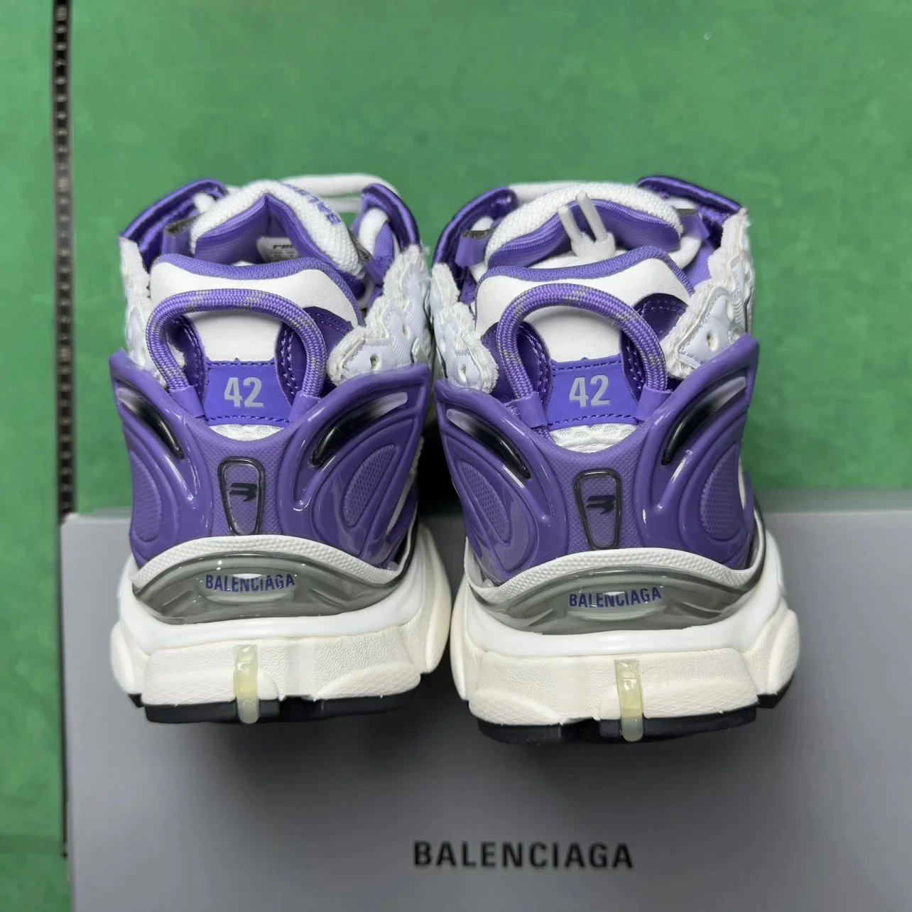 Balenciaga Runner 7.0 Sneaker White Purple