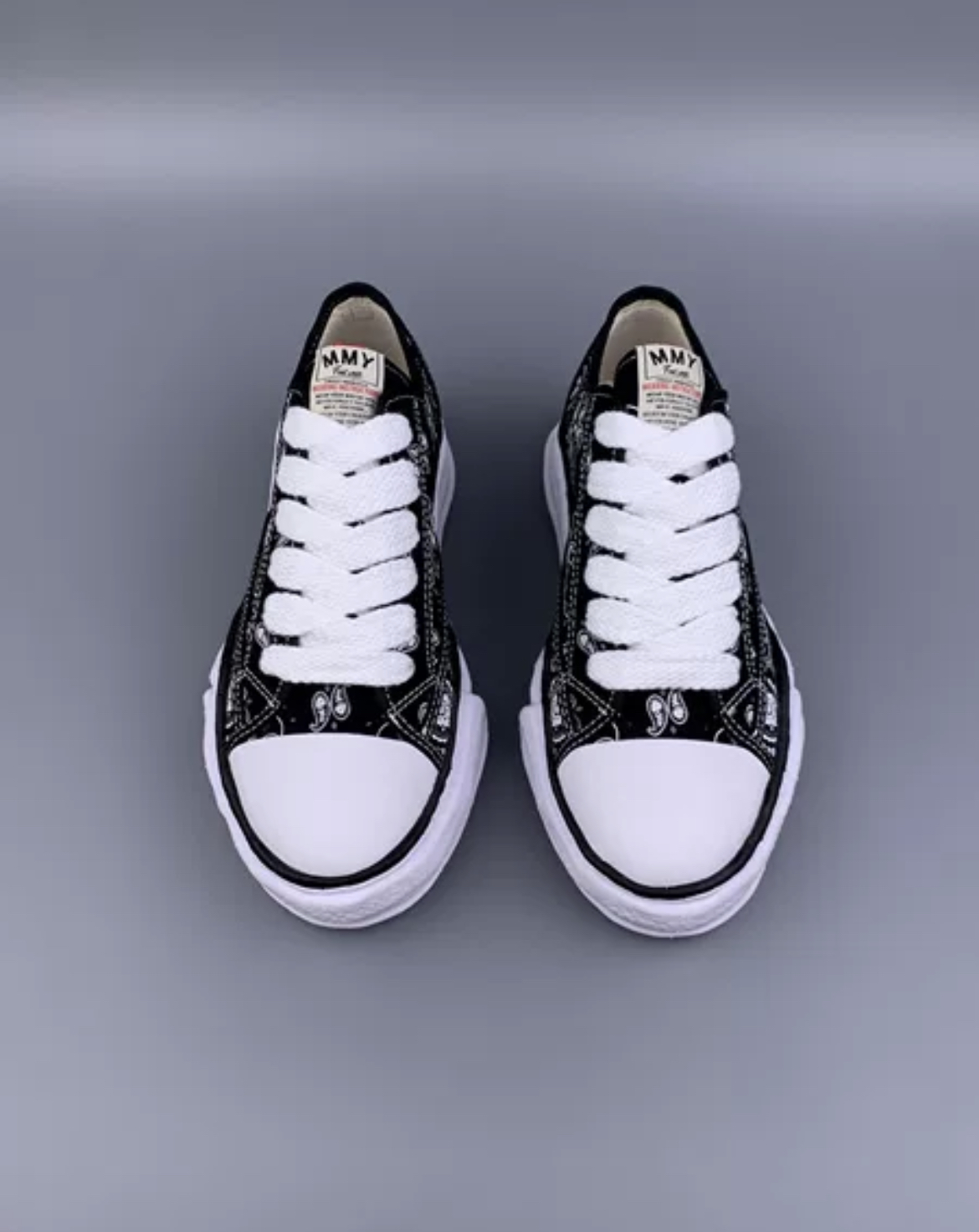 MMY Sneaker Bandana Color Black