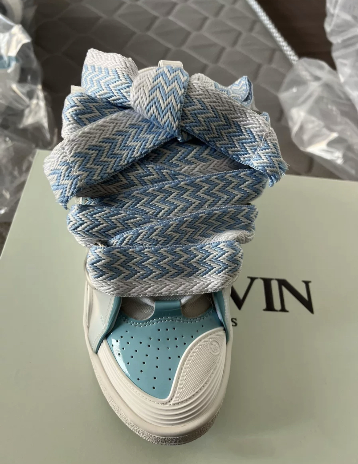 1:1 LANVIN Sky Blue Color Sneaker