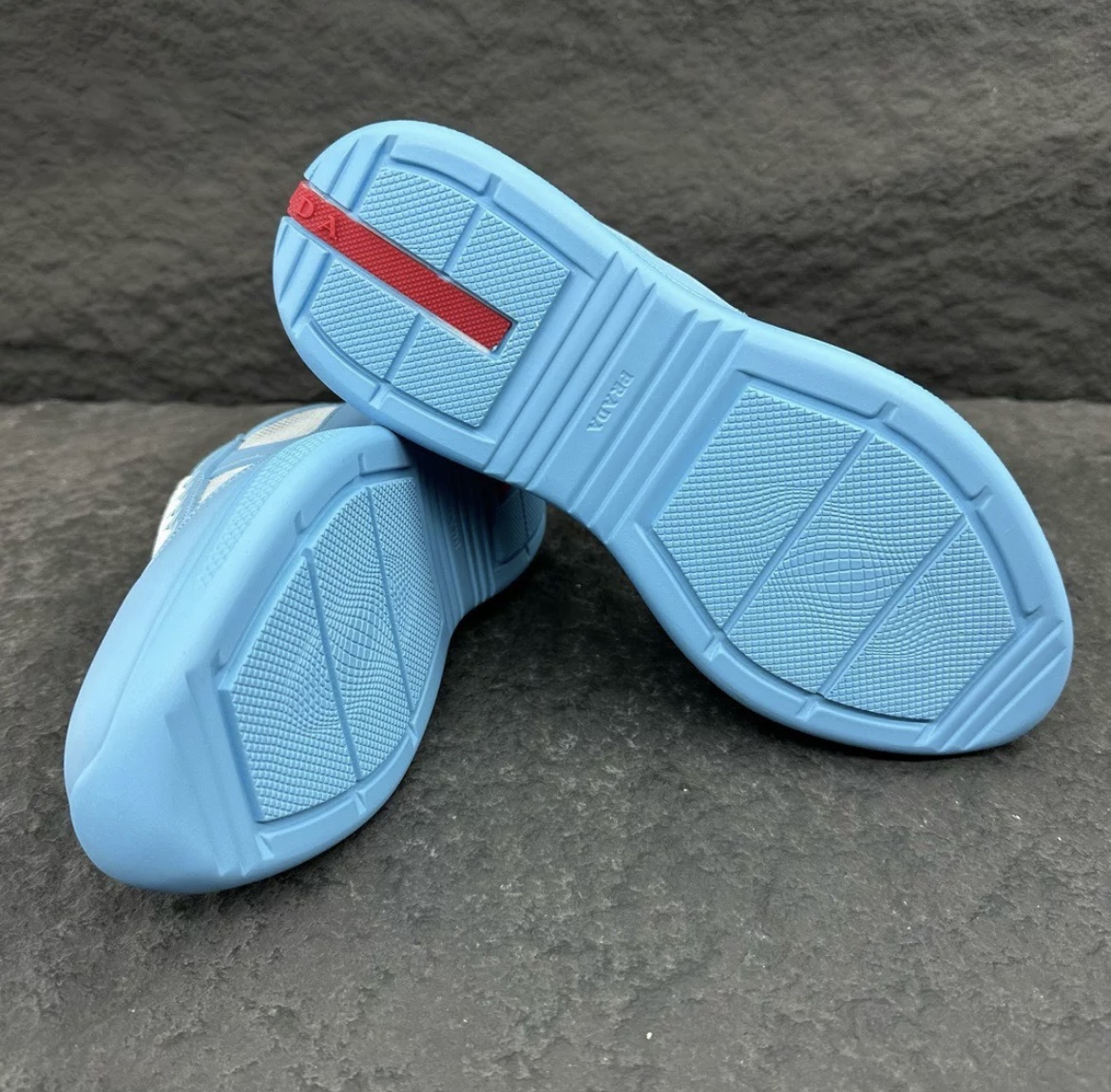 1:1 Prada America's Cup Sky Blue