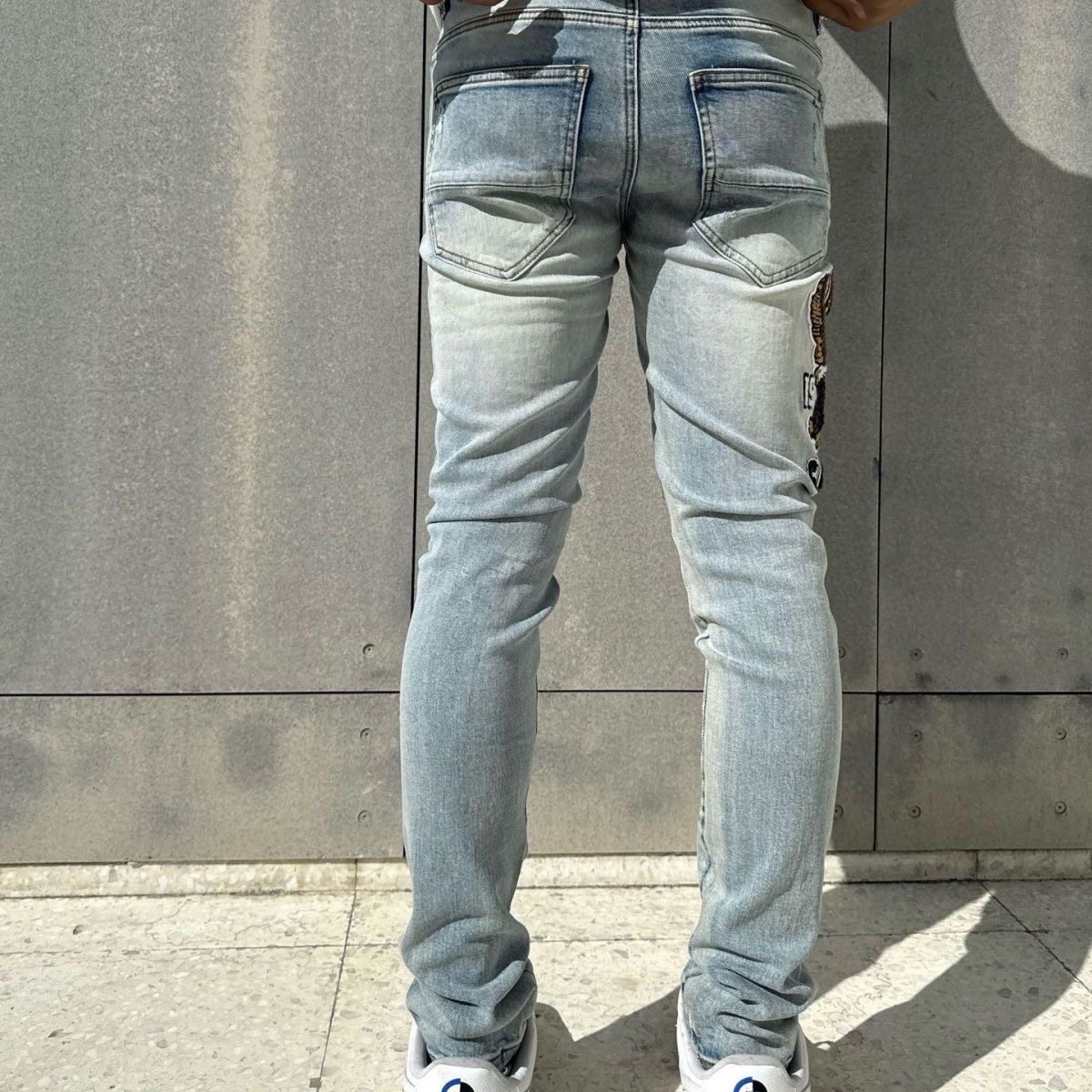 Amiri high street embroidery and prints jeans