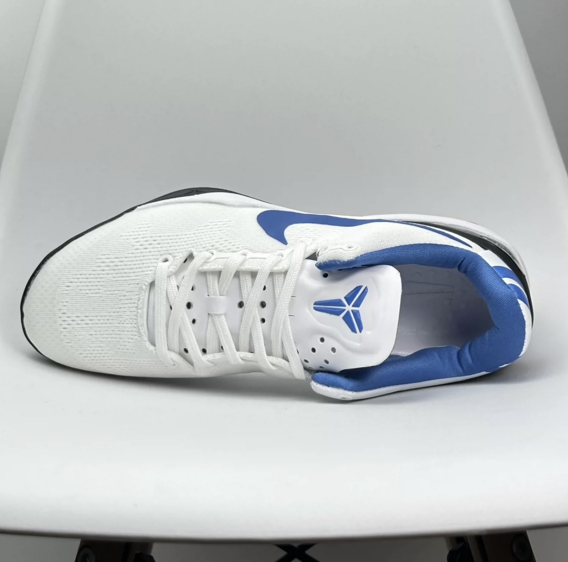 Nike Zoom Kobe VIII white blue