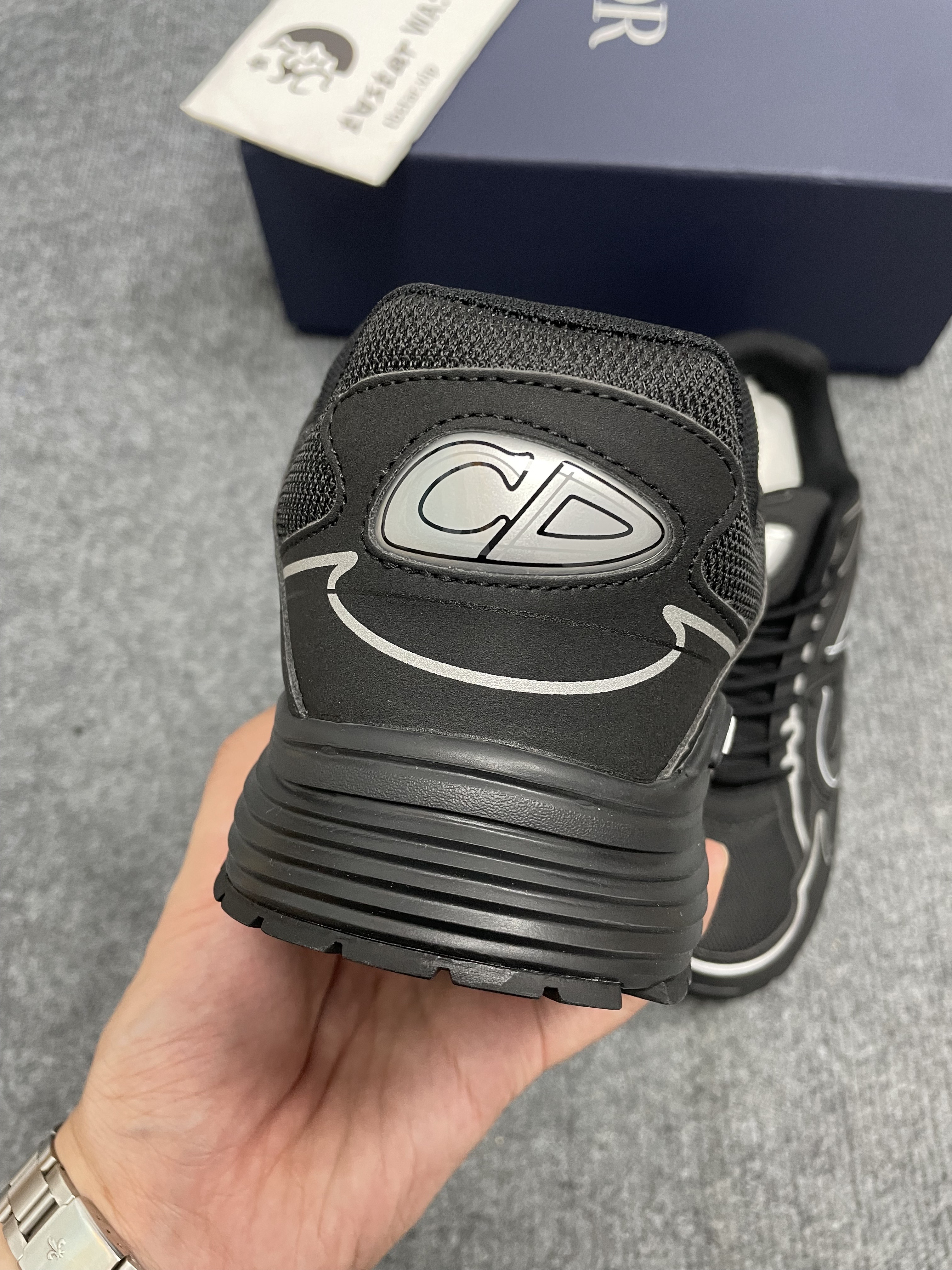 dior b30 all black shoes reflective