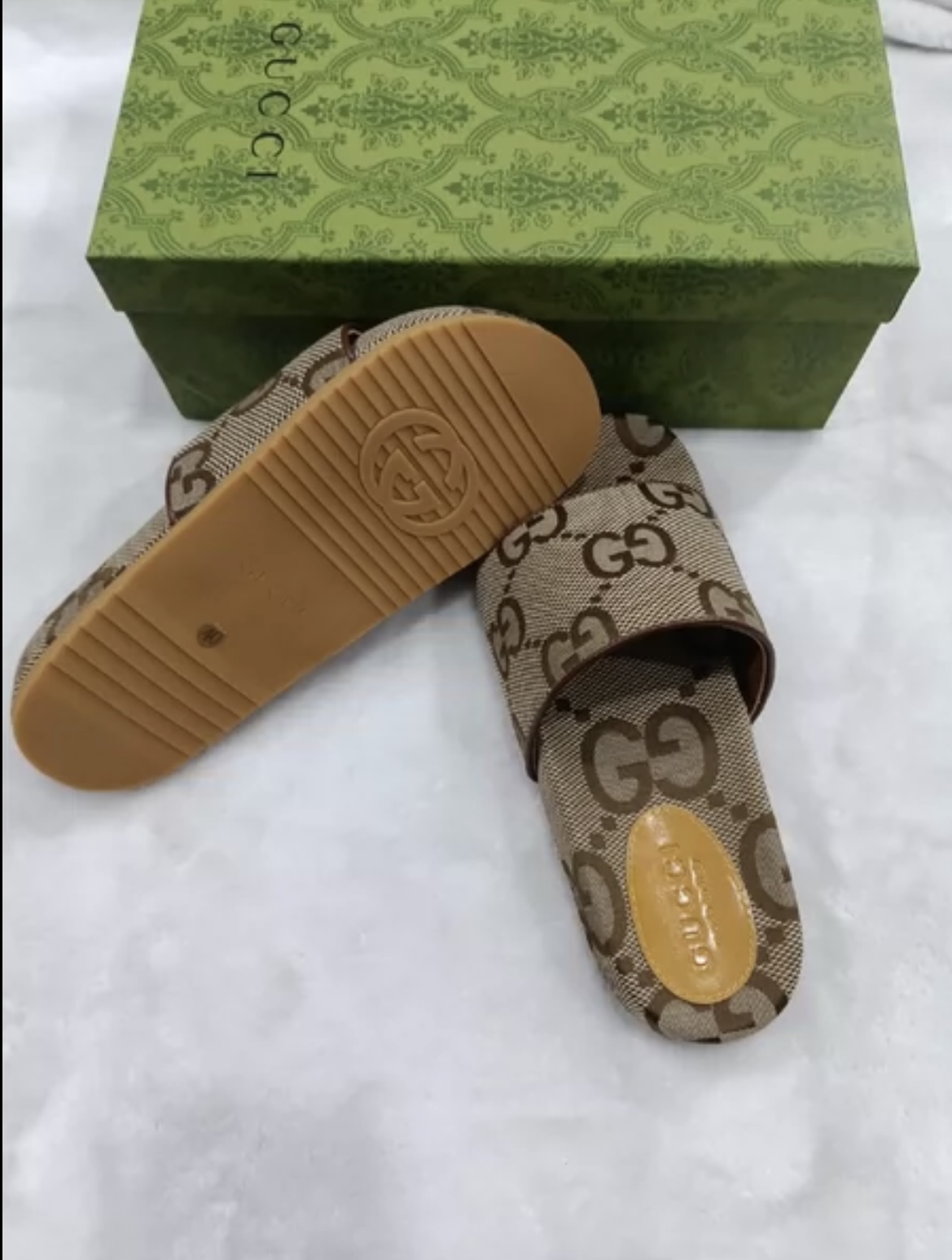 Gucci Big GG Full Logo Slide Brown