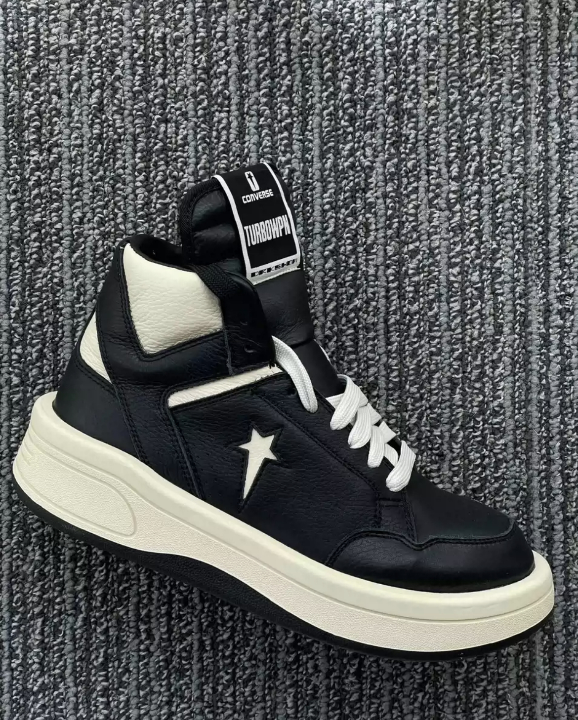 Rick Owens & Converse Sneaker Black