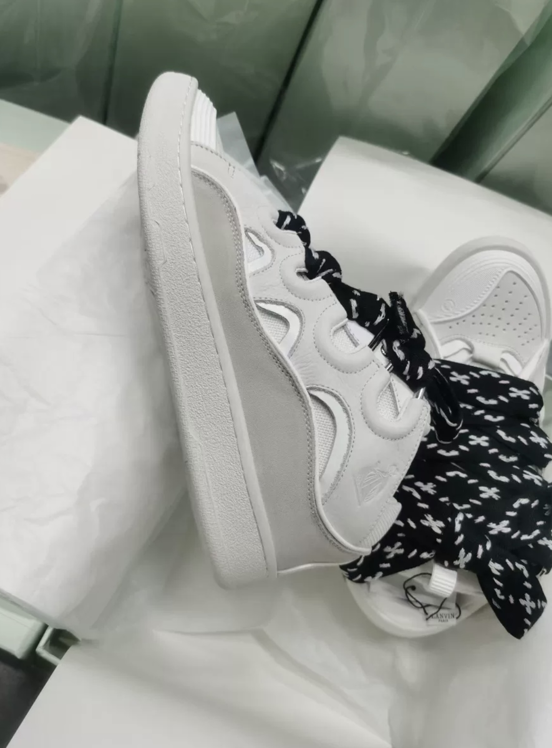 1:1 Best Quality Lanvin Crub Bread Shoes White Grey