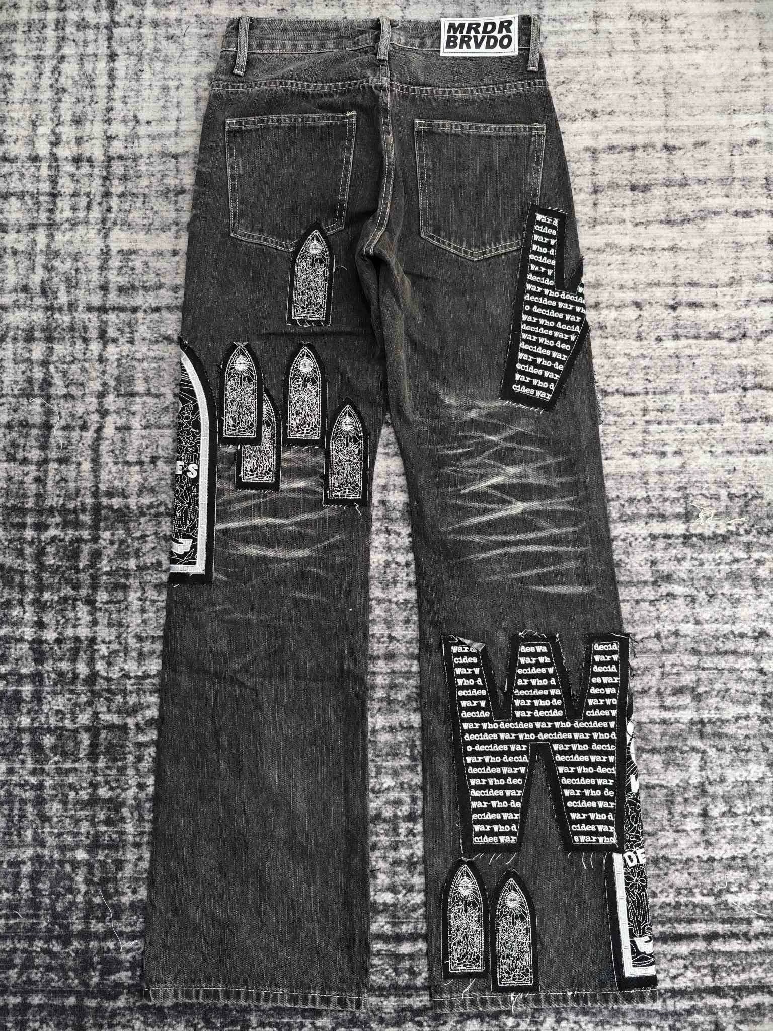 WHO DECIDES WAR JEANS Men's slim-fit embroidered straight-leg jeans with a trendy American style.