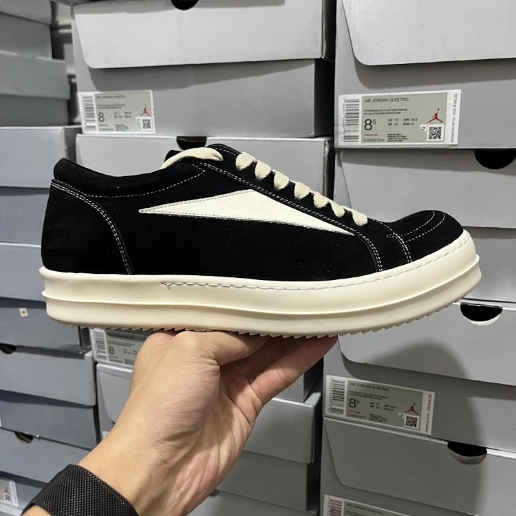 1:1 Rick Owen Suede material customized classic sneaker black