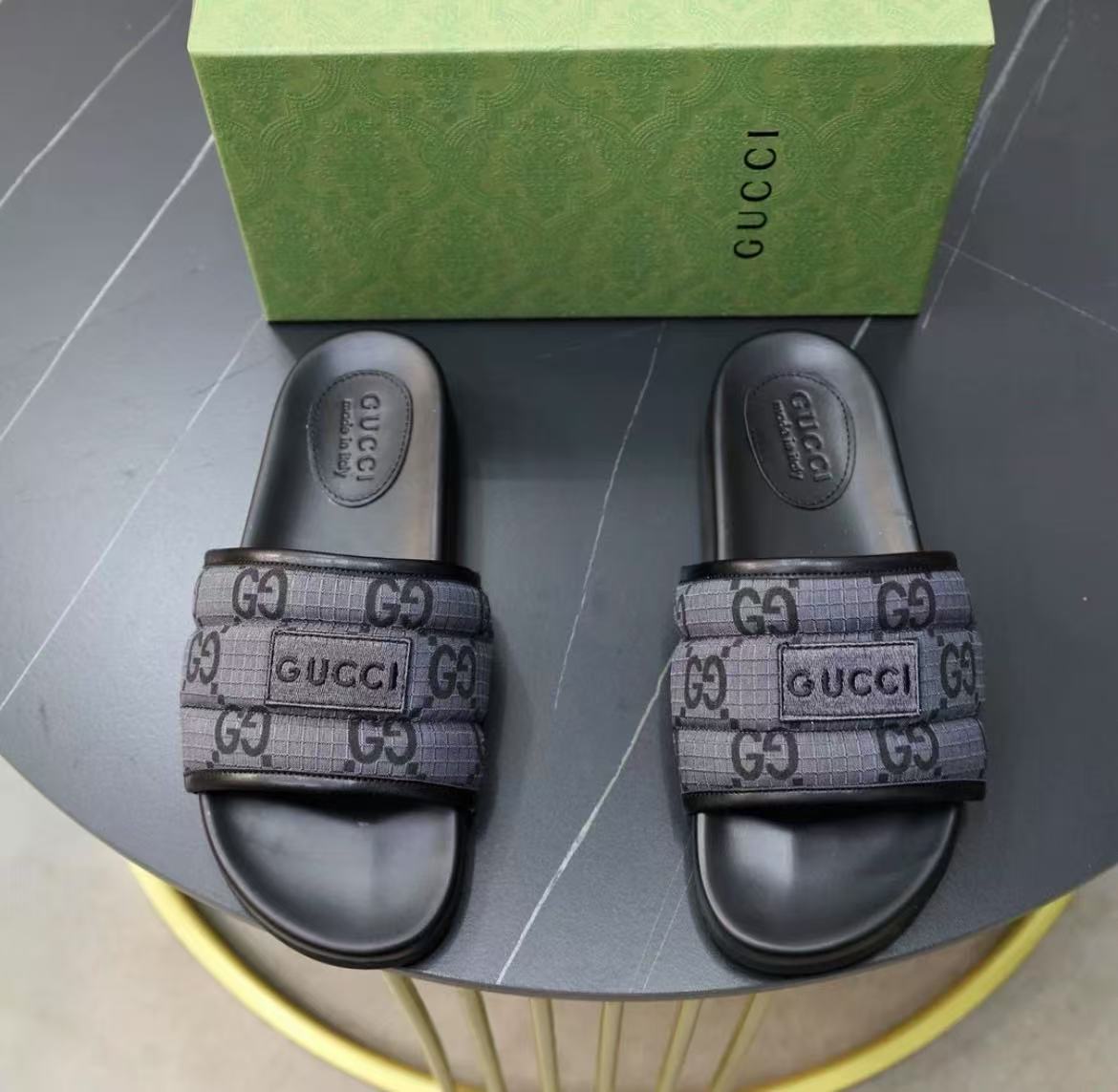 Gucci Slippers Black