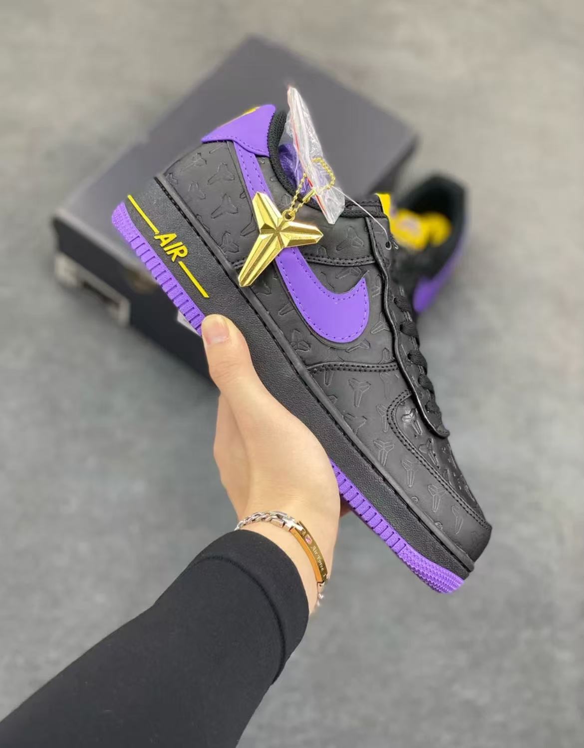 Kobe & Nike Air Force 1 Low