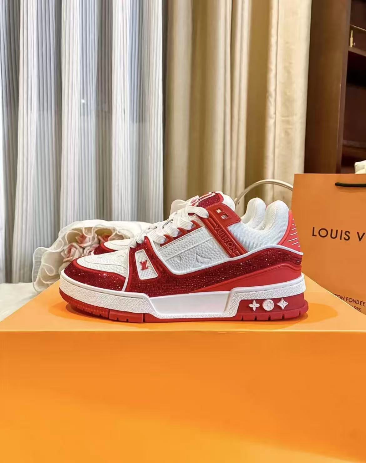 1:1 best quality LV trainer Diamond Red
