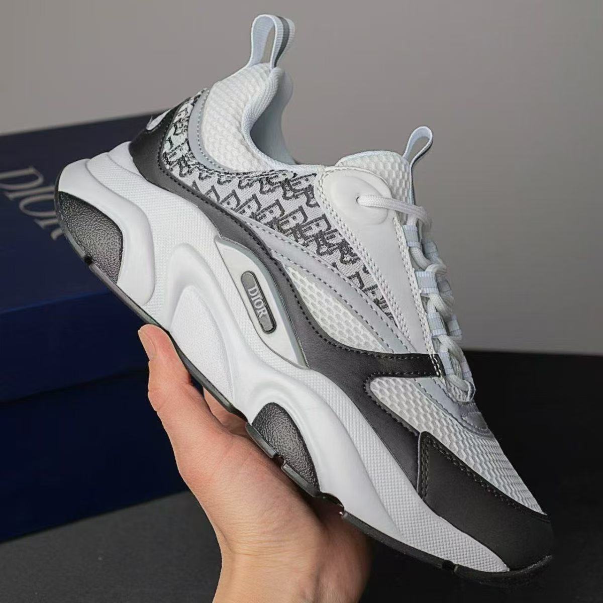 1：1 Dior and b22 jointly designed shoes