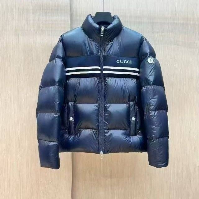Gucci men's warm down jacket with stand up collar and thick duck down jacket shipped