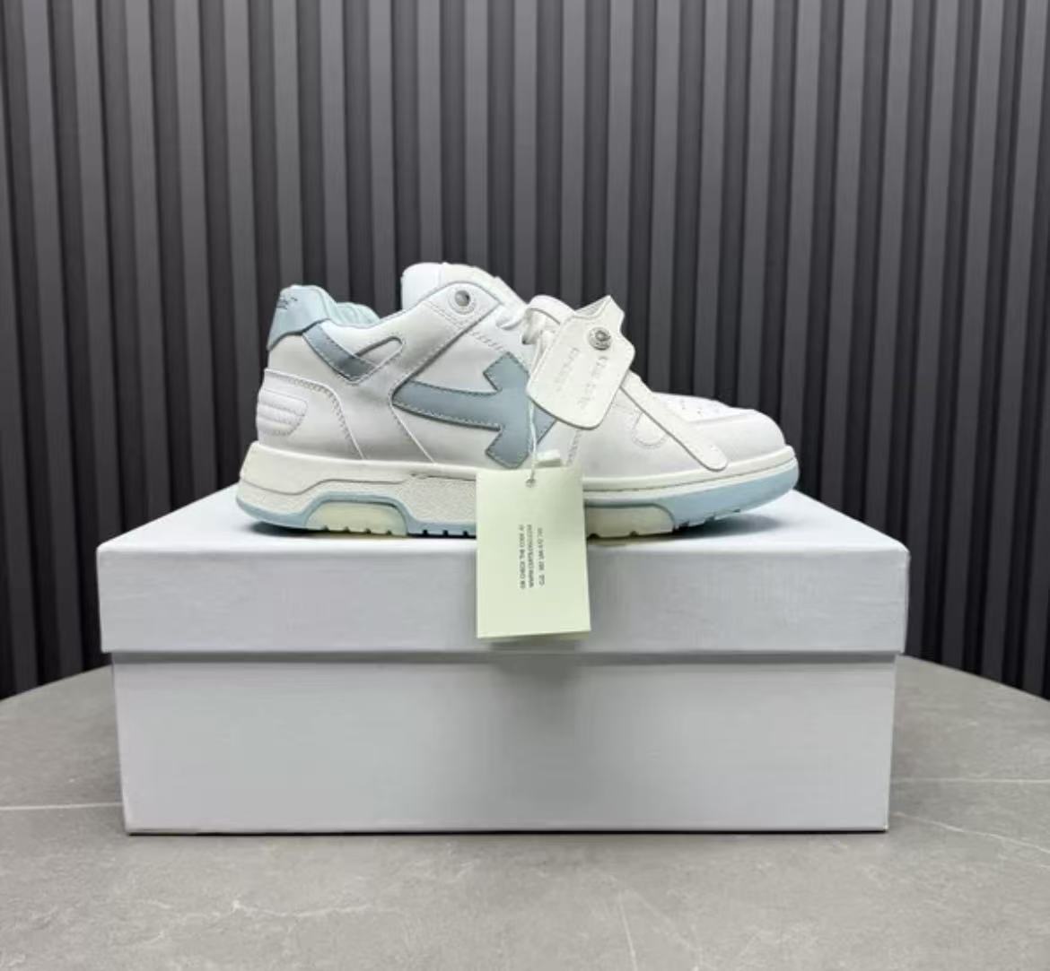 Off White 23SS Sneaker Sky blue & White