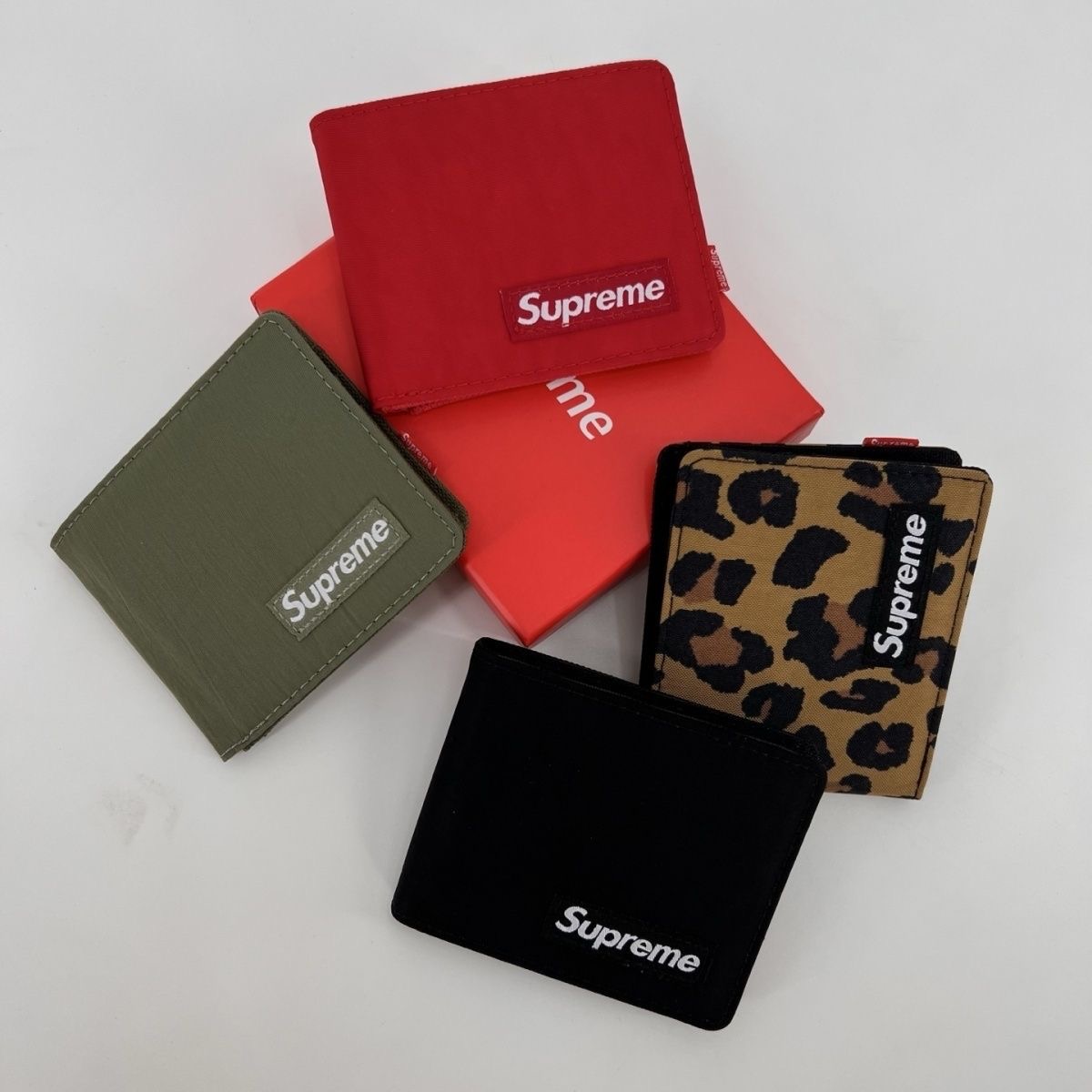 Sup Short Wallet Couple Youth Classic Style Wallet Zero Wallet Student Card Bag Folding