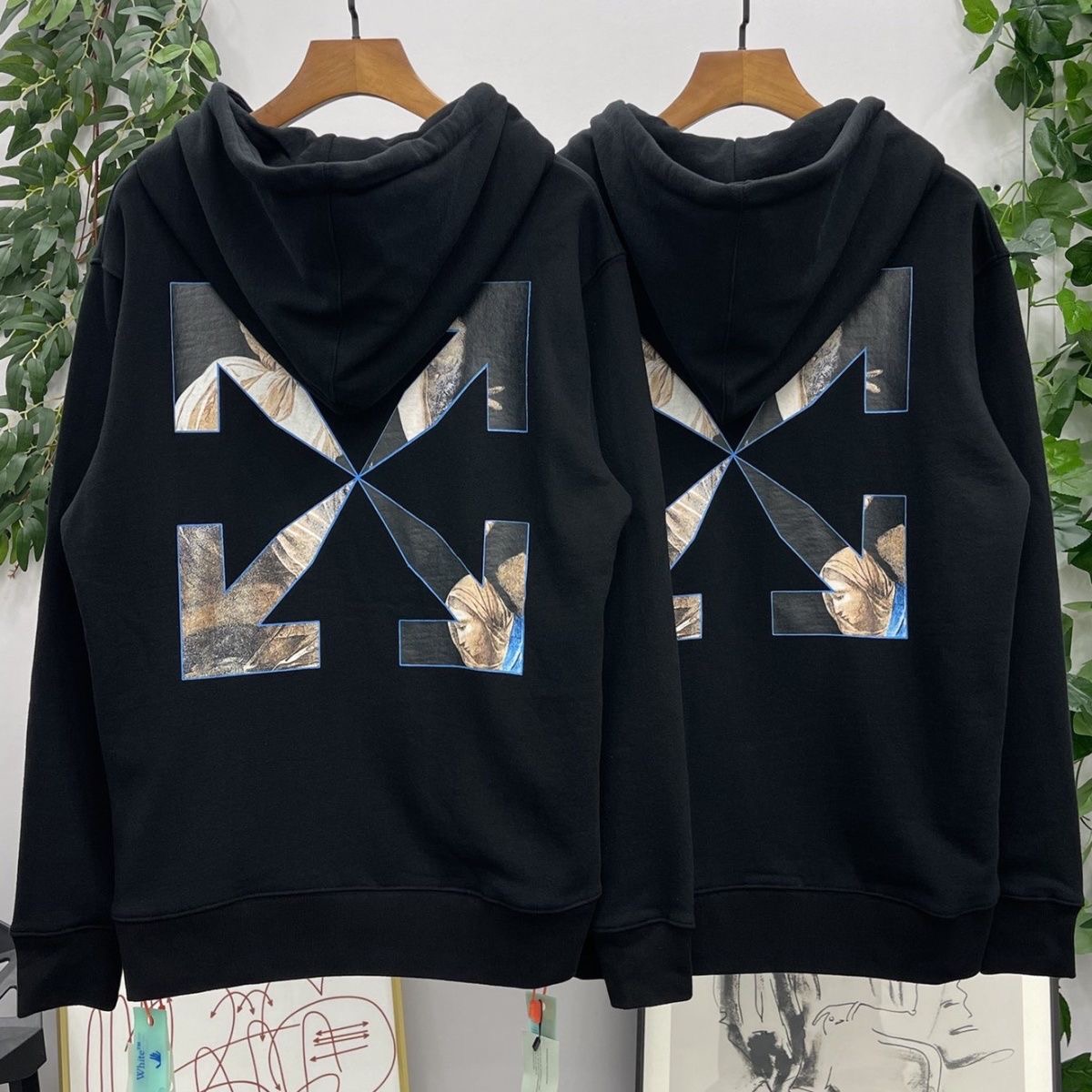 1:1 Version Front Small Picture Hoodie Black