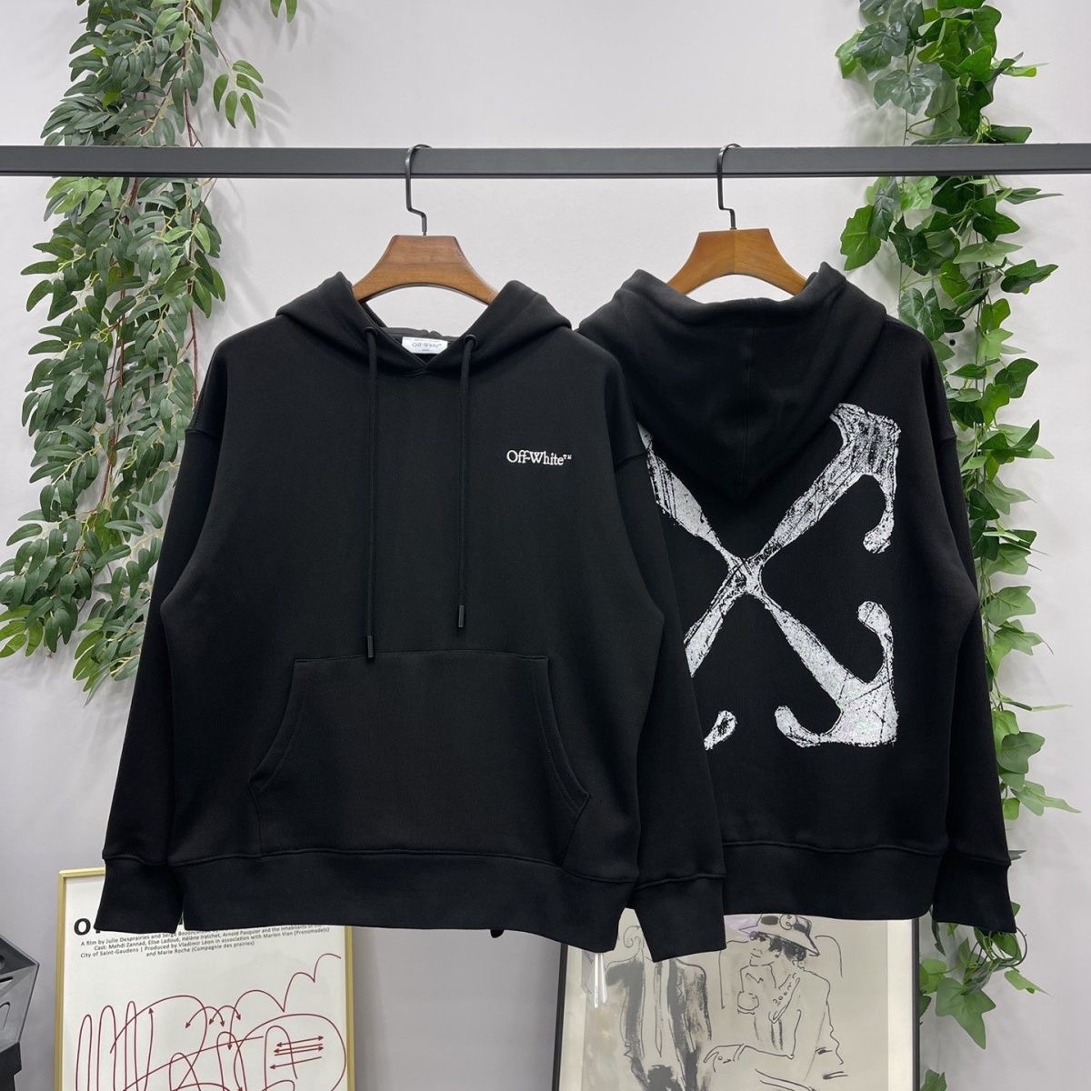 1:1 Version Back Worn Out Arrow Hoodie Black