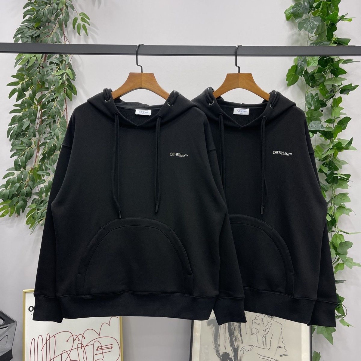 1:1 Version Back Moon Arrow Hoodie Black
