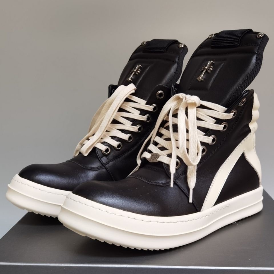 1:1 New dark white inverted triangle high top shoes