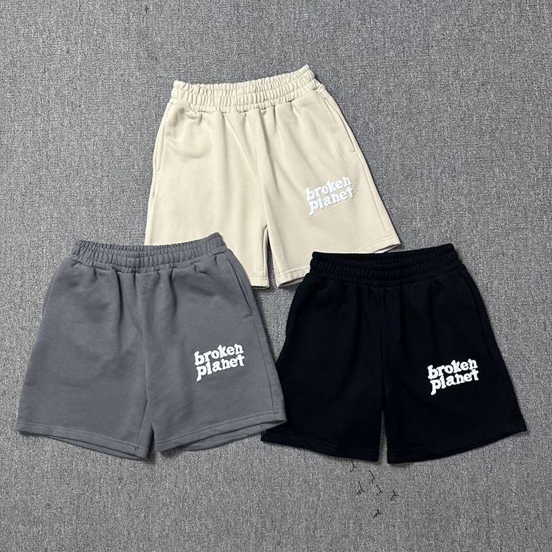 Simple puff design short