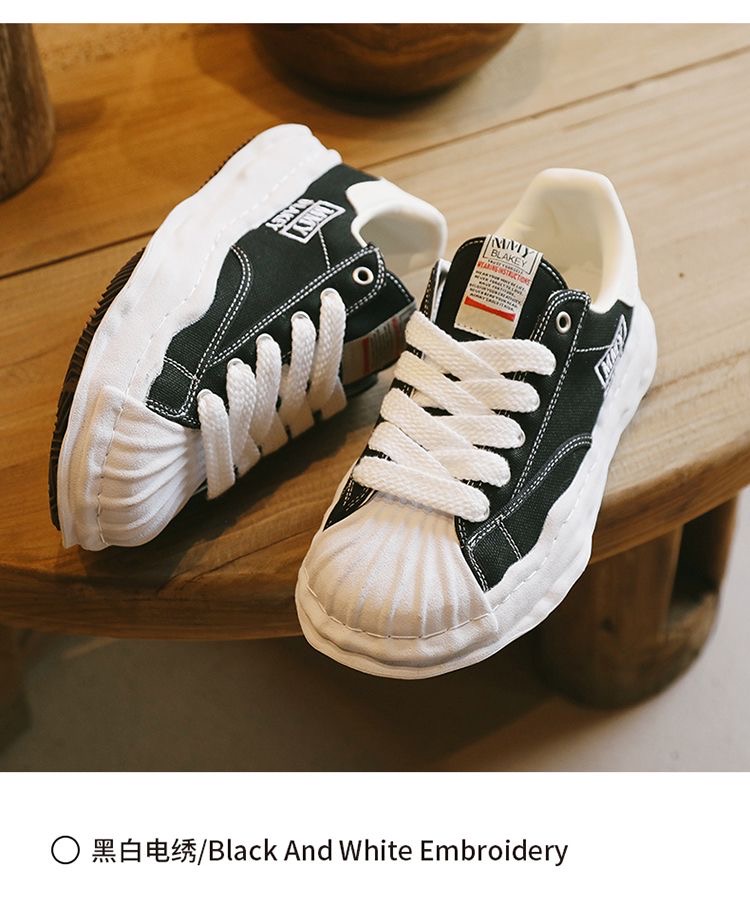 Classic shell blackey shoes