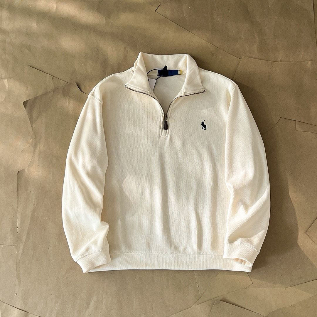 Single stand collar half zip hoodie