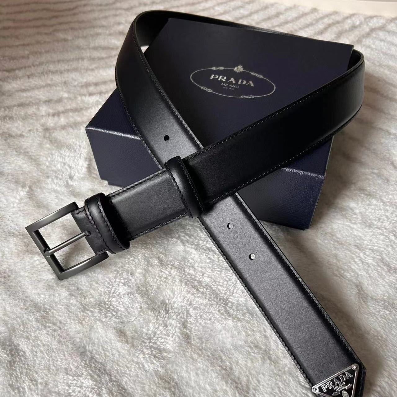 1：1 P triangular new double sided cowhide logo buckle simple belt