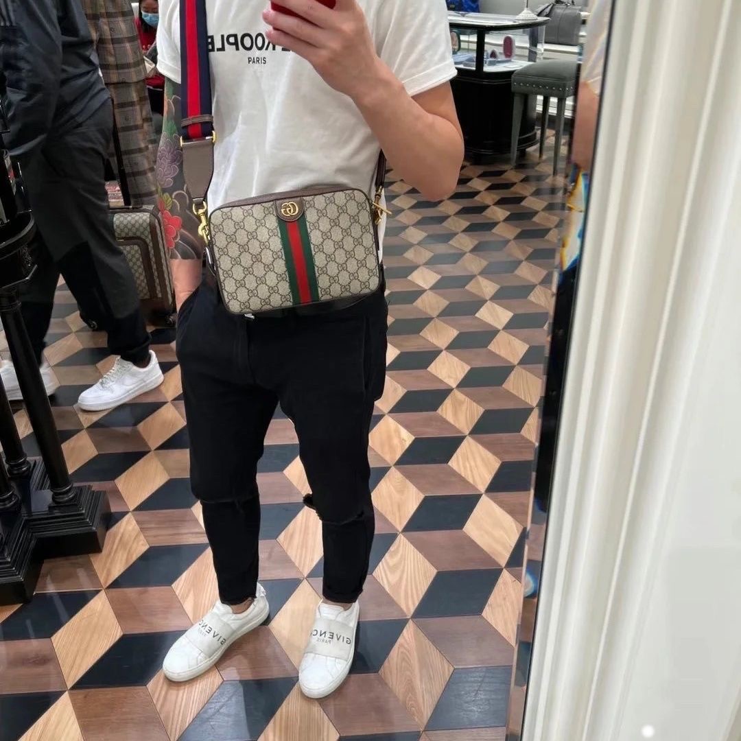 1:1 with metal accessory bagpack