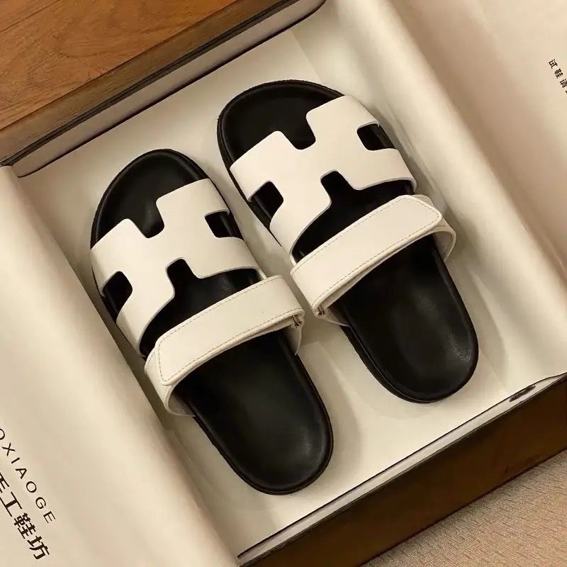 1:1 2024 summer new casual flat flip-flops couple leather magic sandals slipper