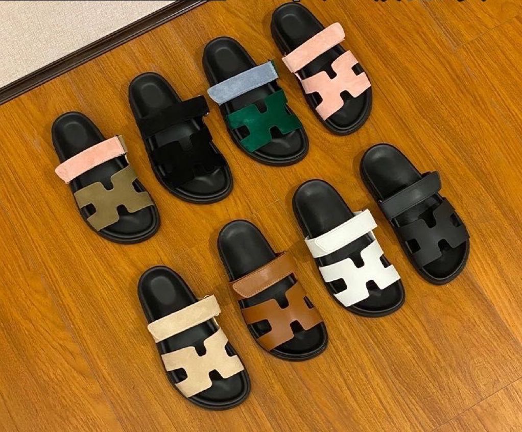 1:1 2024 summer new casual flat flip-flops couple leather magic sandals slipper