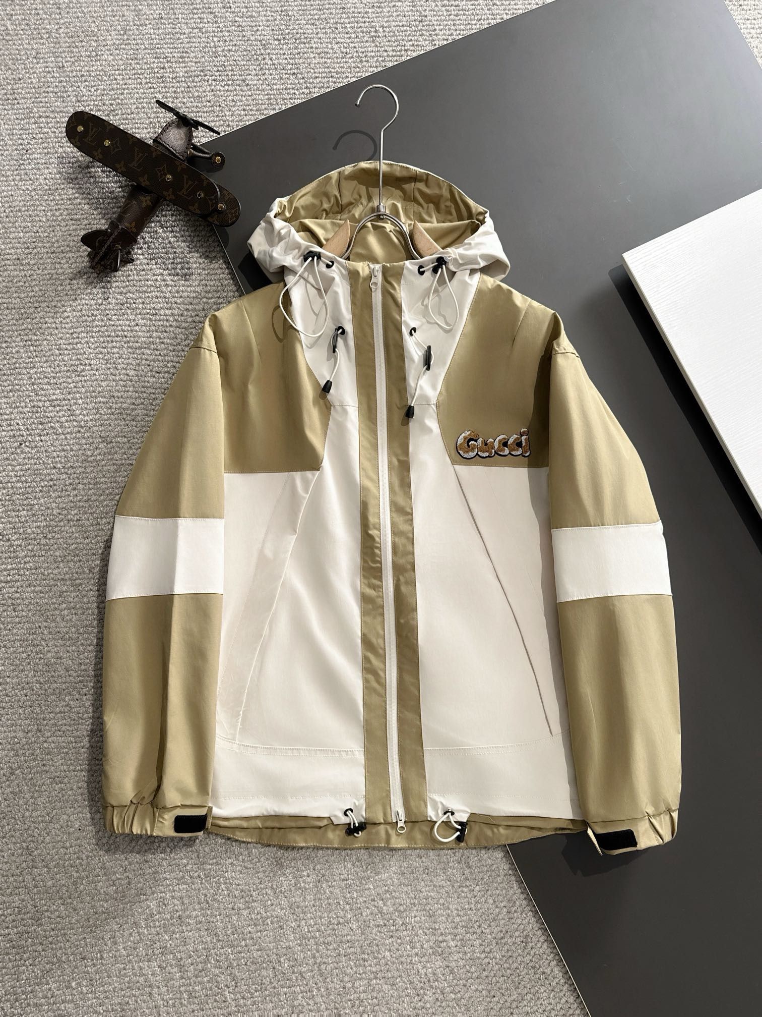 1:1 Top version new splicing colors zip up jacket