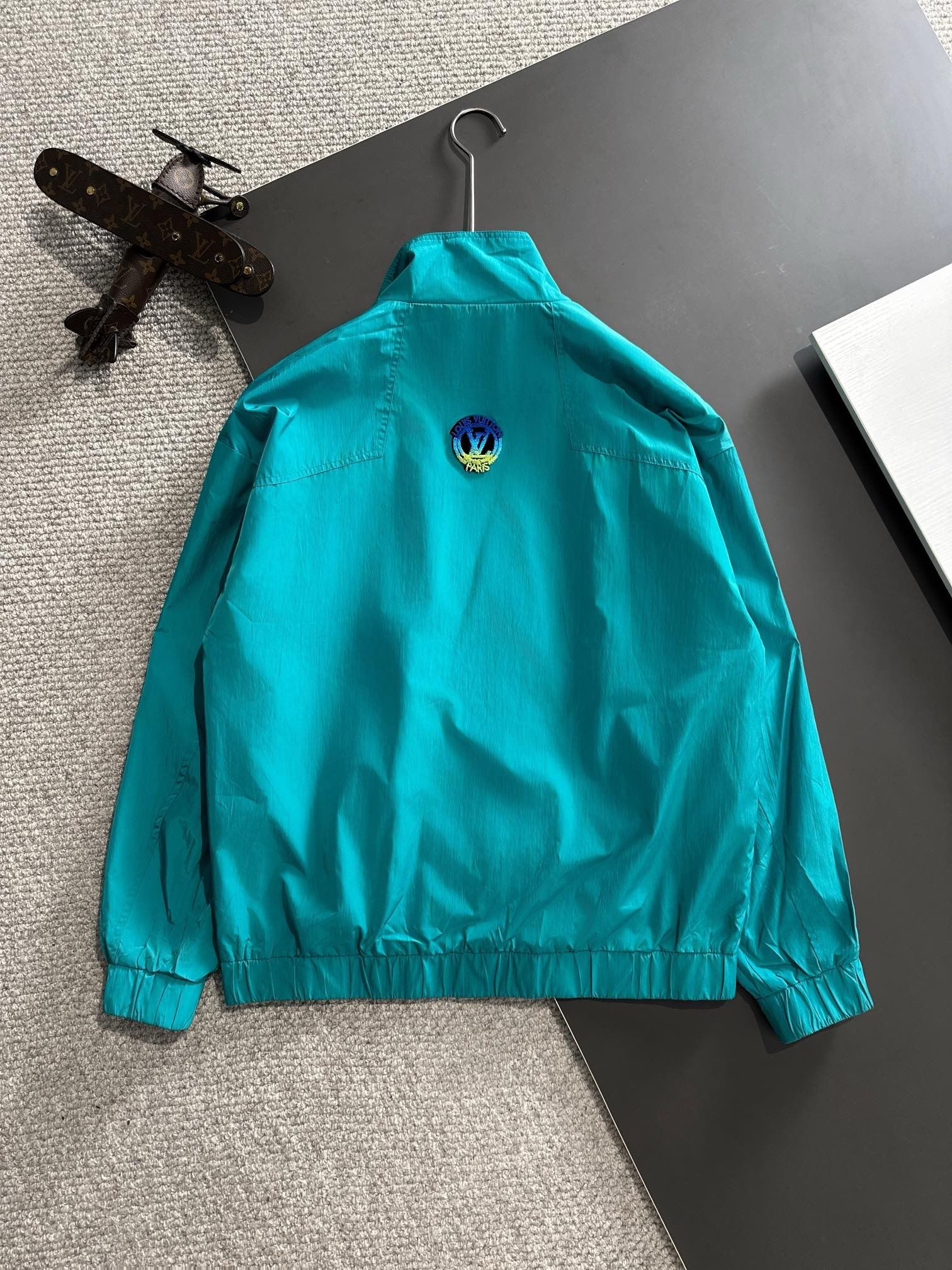 1:1 Top version lake blue color with logo embroidery jacket