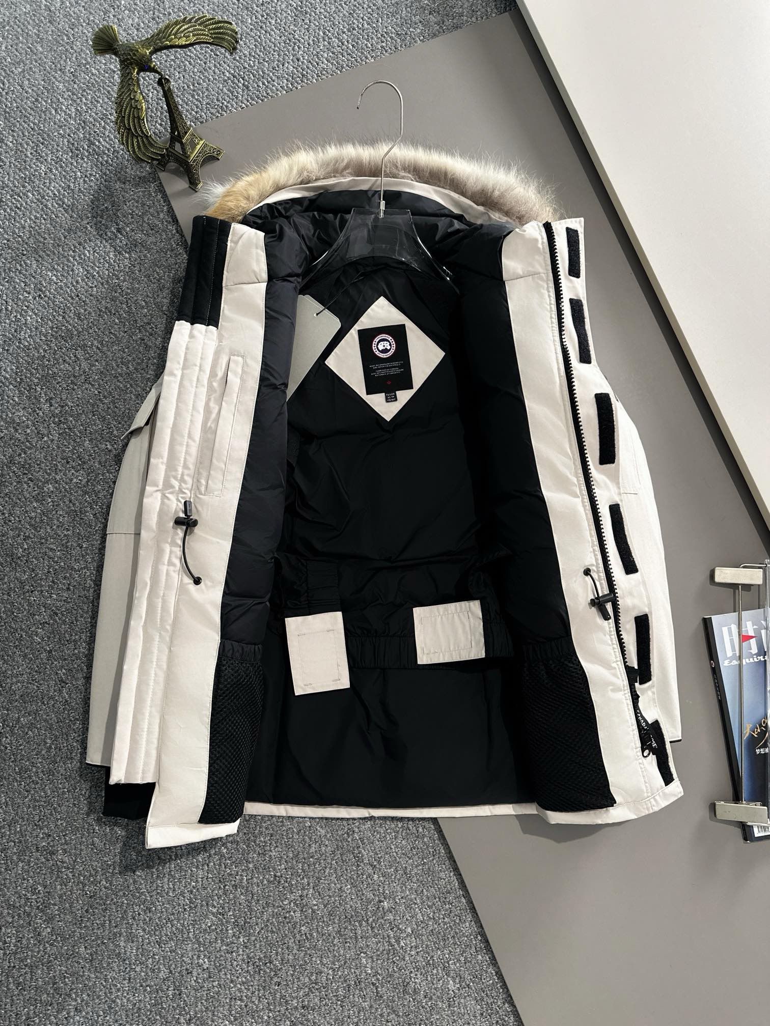 1:1 Top version 08 Expedition Parka Classic white color down jacket