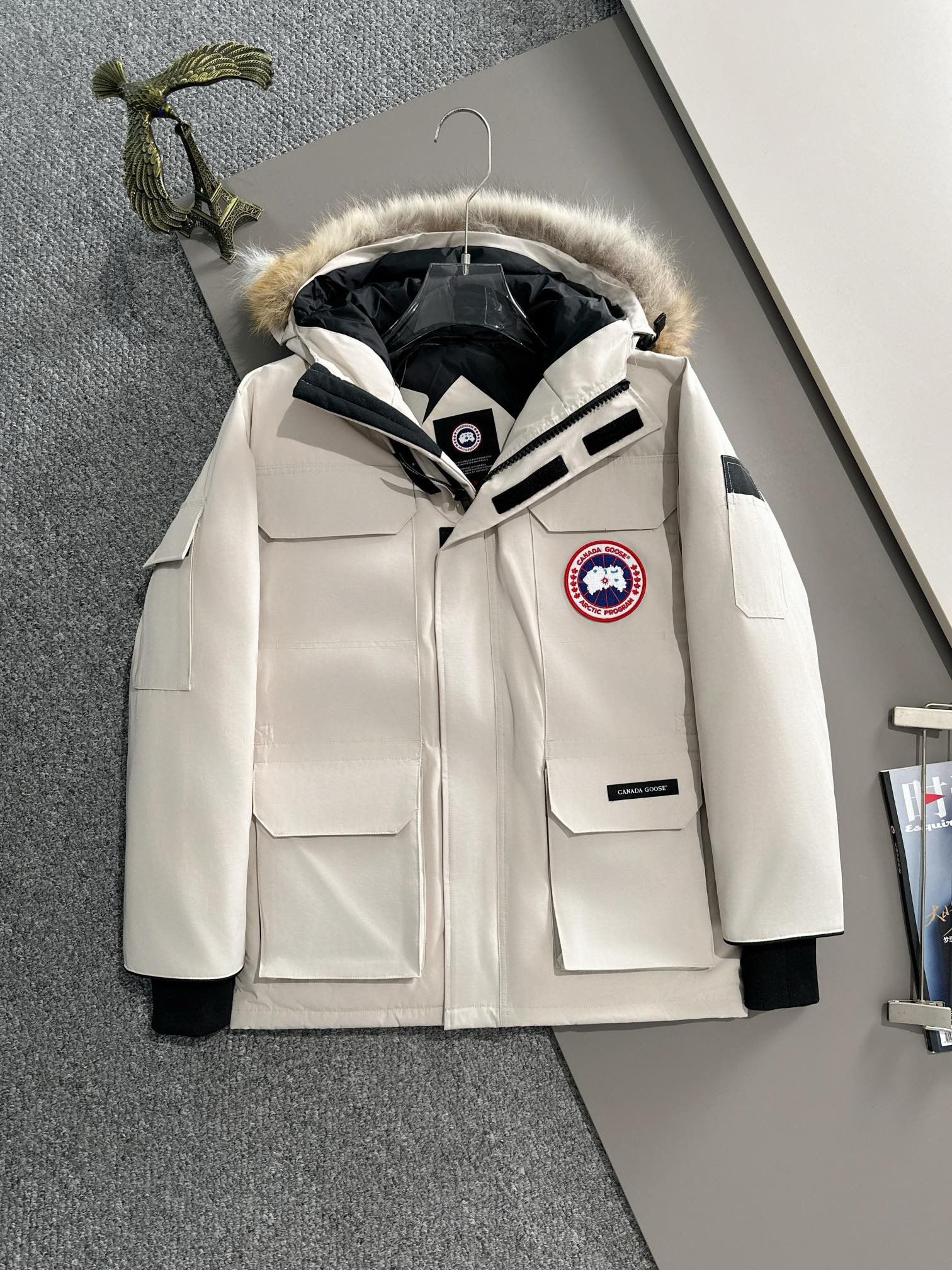 1:1 Top version 08 Expedition Parka Classic white color down jacket