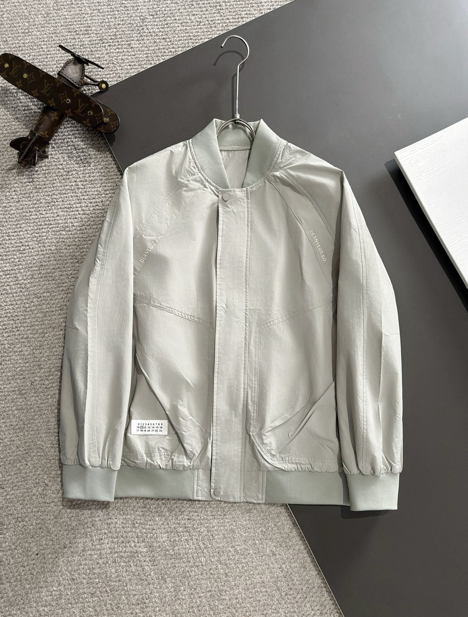 1:1 Top version simple zipper jacket