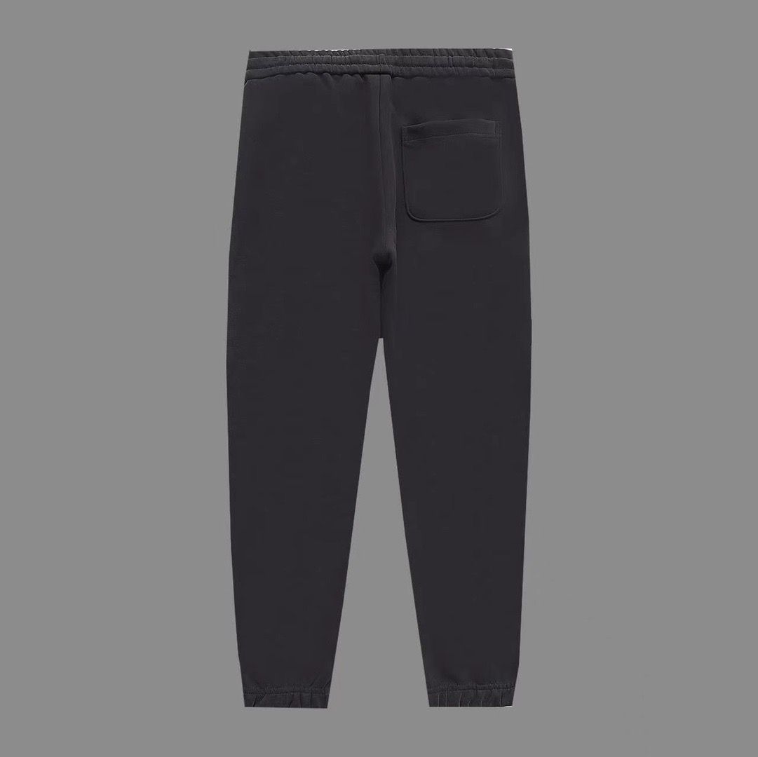1:1 top version all black full logo sweat pant