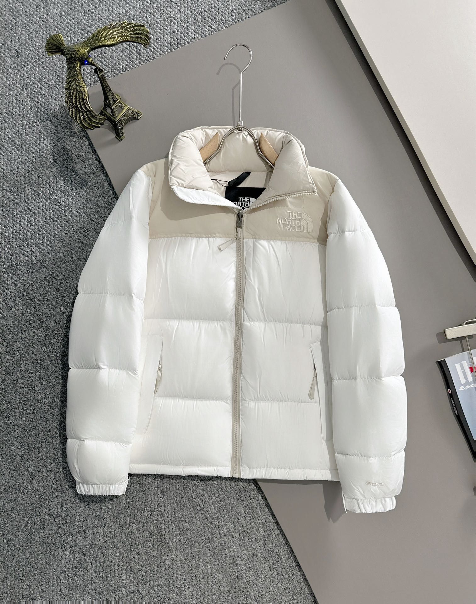 1:1 Top version classic white beige color down jacket