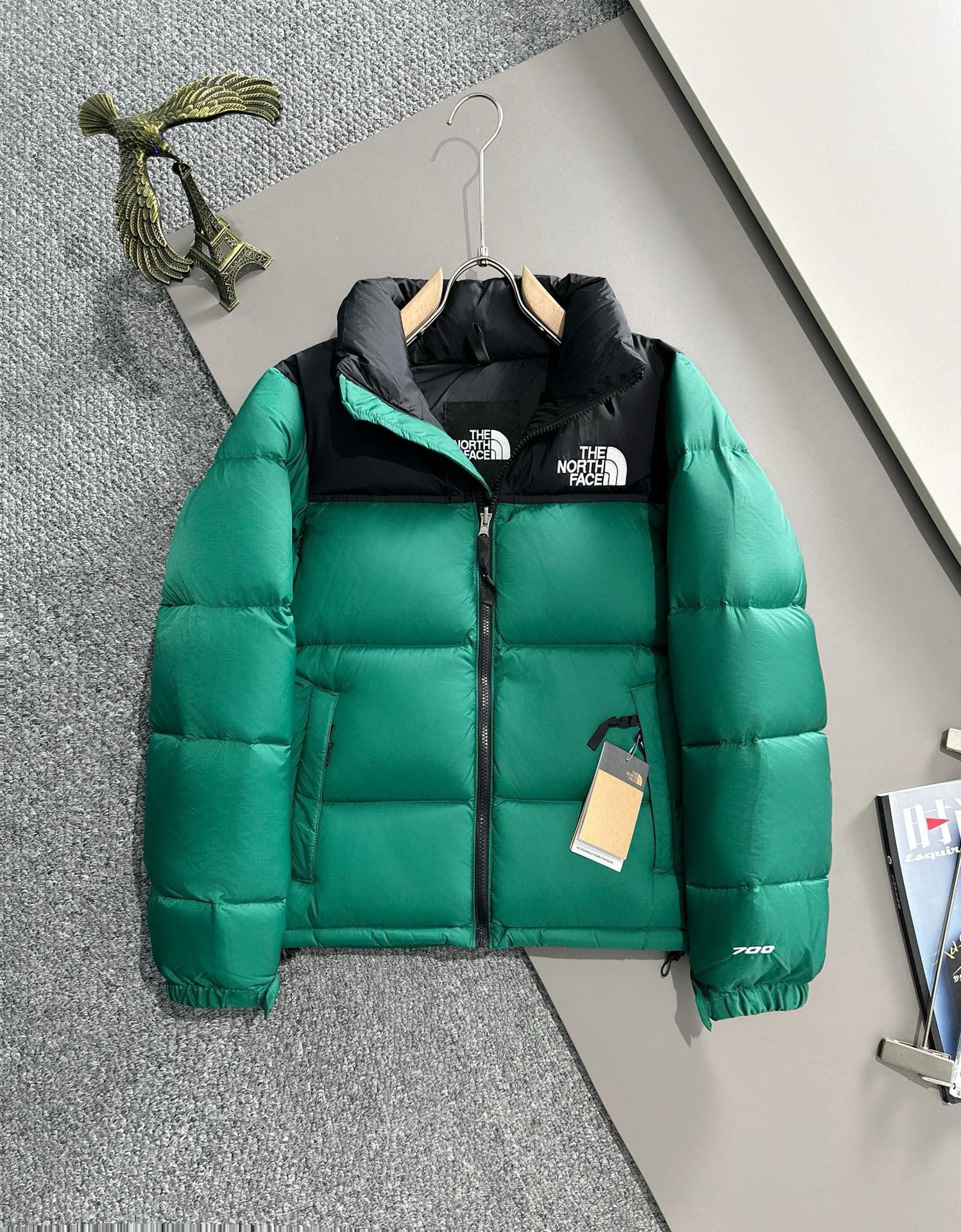 1:1 Top version classic style dark green down jacket